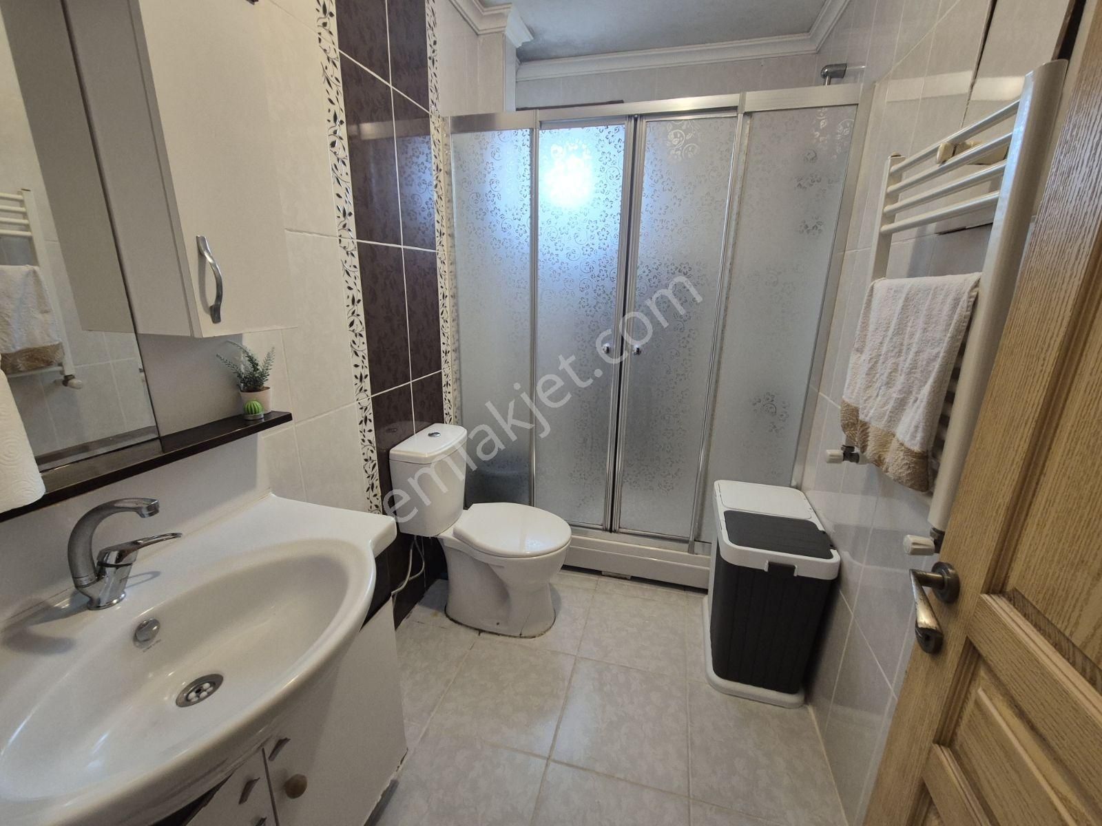 Akgün'den Harika Konumda Çift Wcli Kullanışlı-iskanlı Arakat 2+1 - Görsel 3