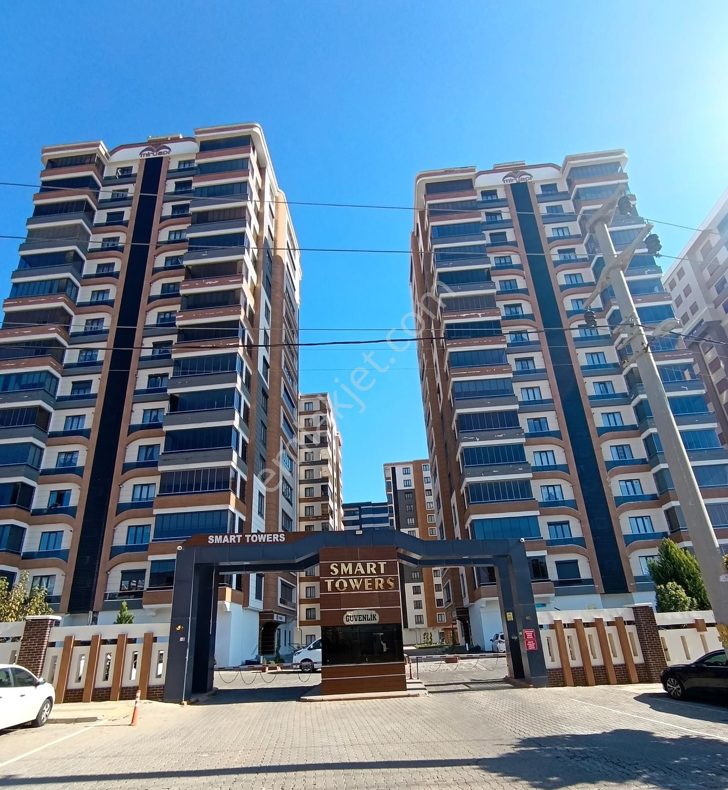 H.arslan'dan Güvenevler Smart Towers'ta Ara Kat 4+1