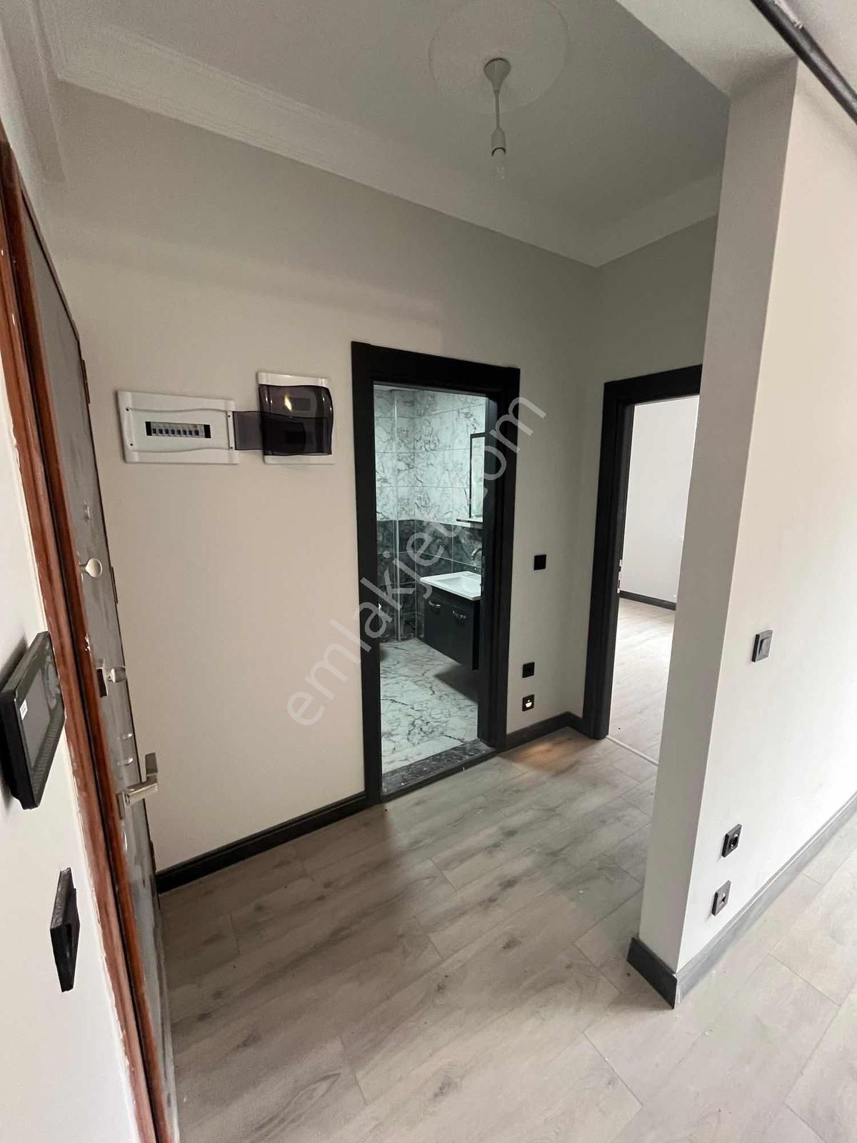 Bahçelievlerde Satılık Sıfır 1+1 - Görsel 3