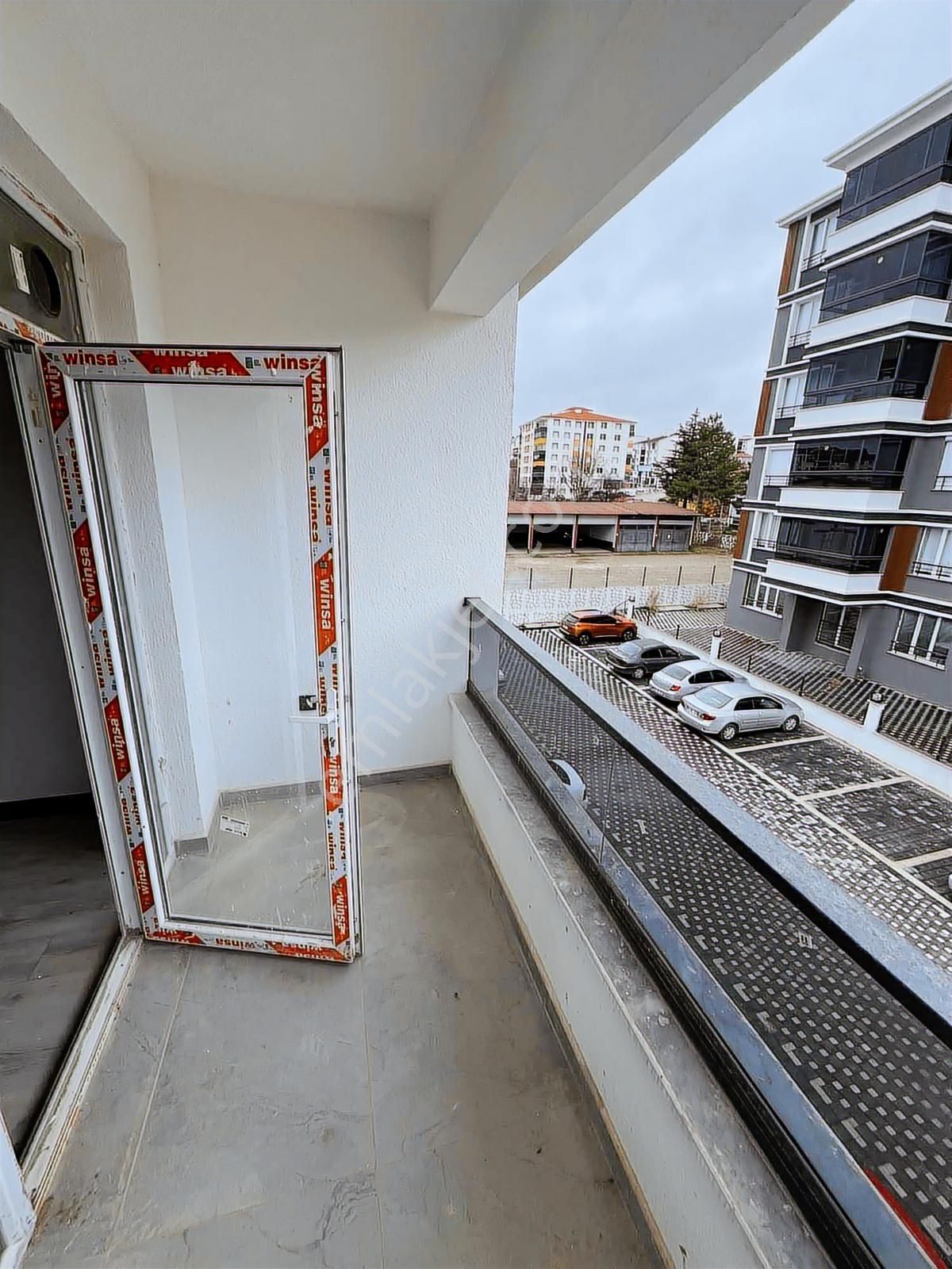 Bahçelievlerde Satılık Sıfır 1+1 - Görsel 10