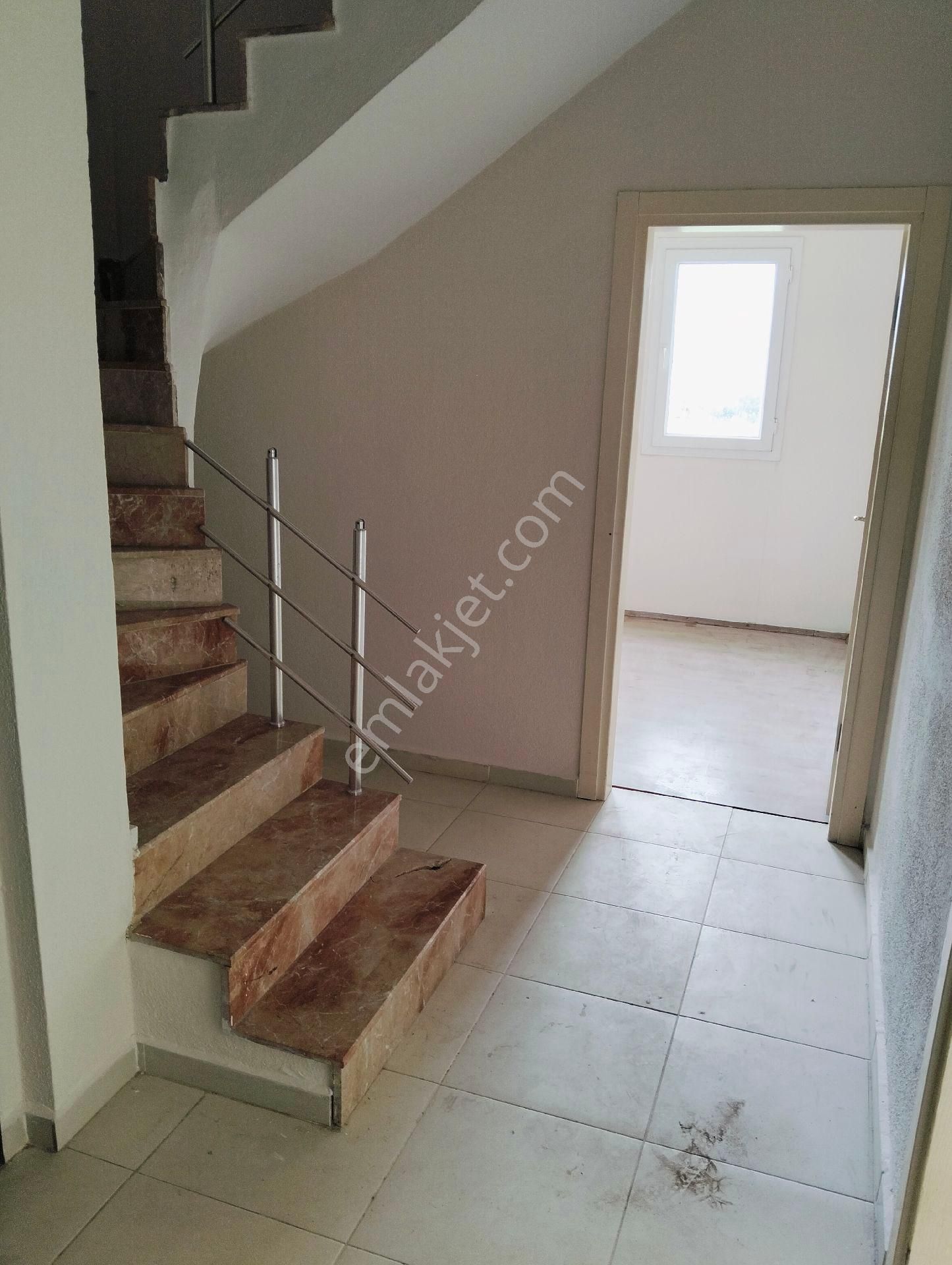 Cami Mahallesinde Kiralık 4+1 Daire - Görsel 17