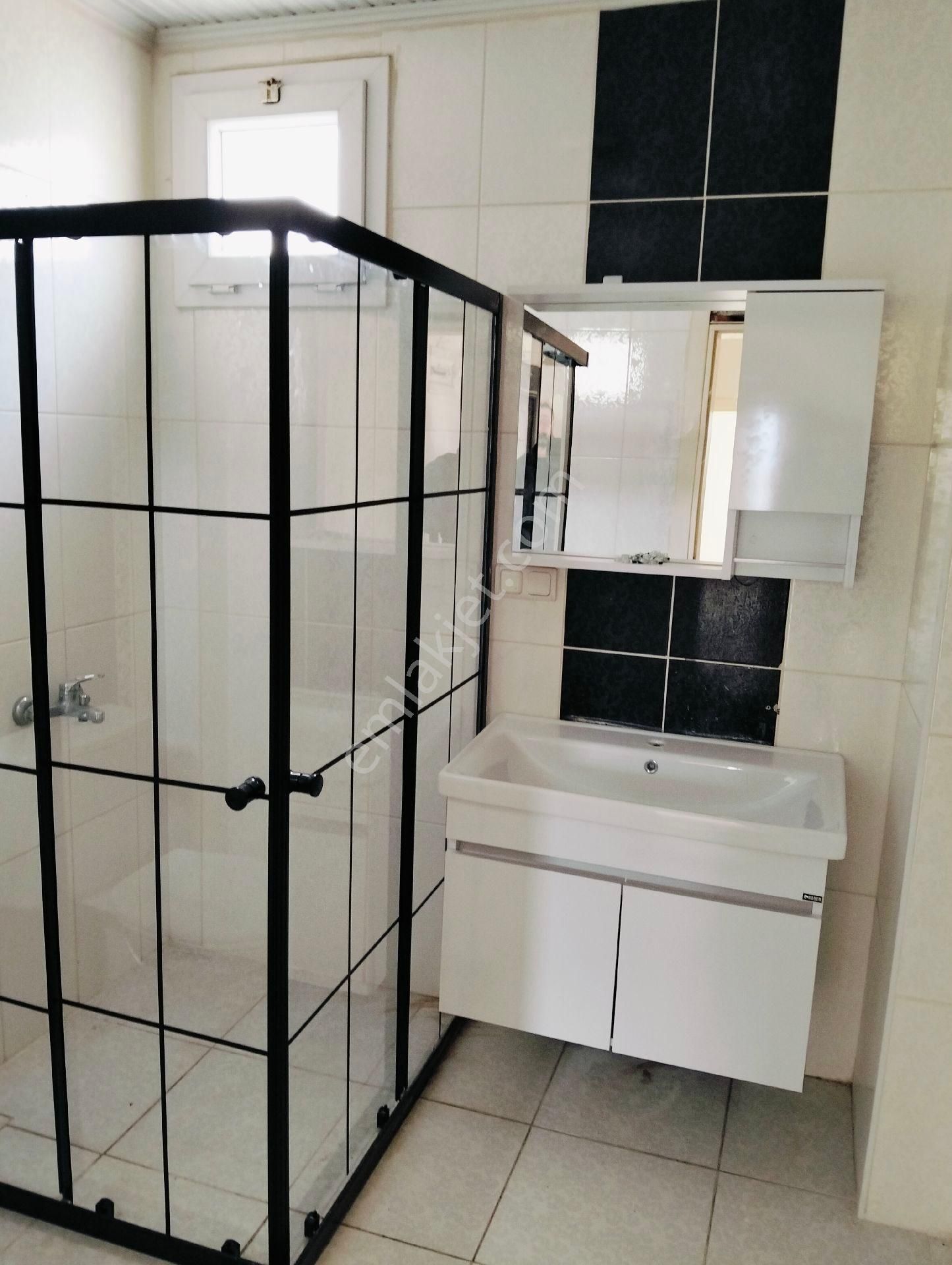 Cami Mahallesinde Kiralık 4+1 Daire - Görsel 23