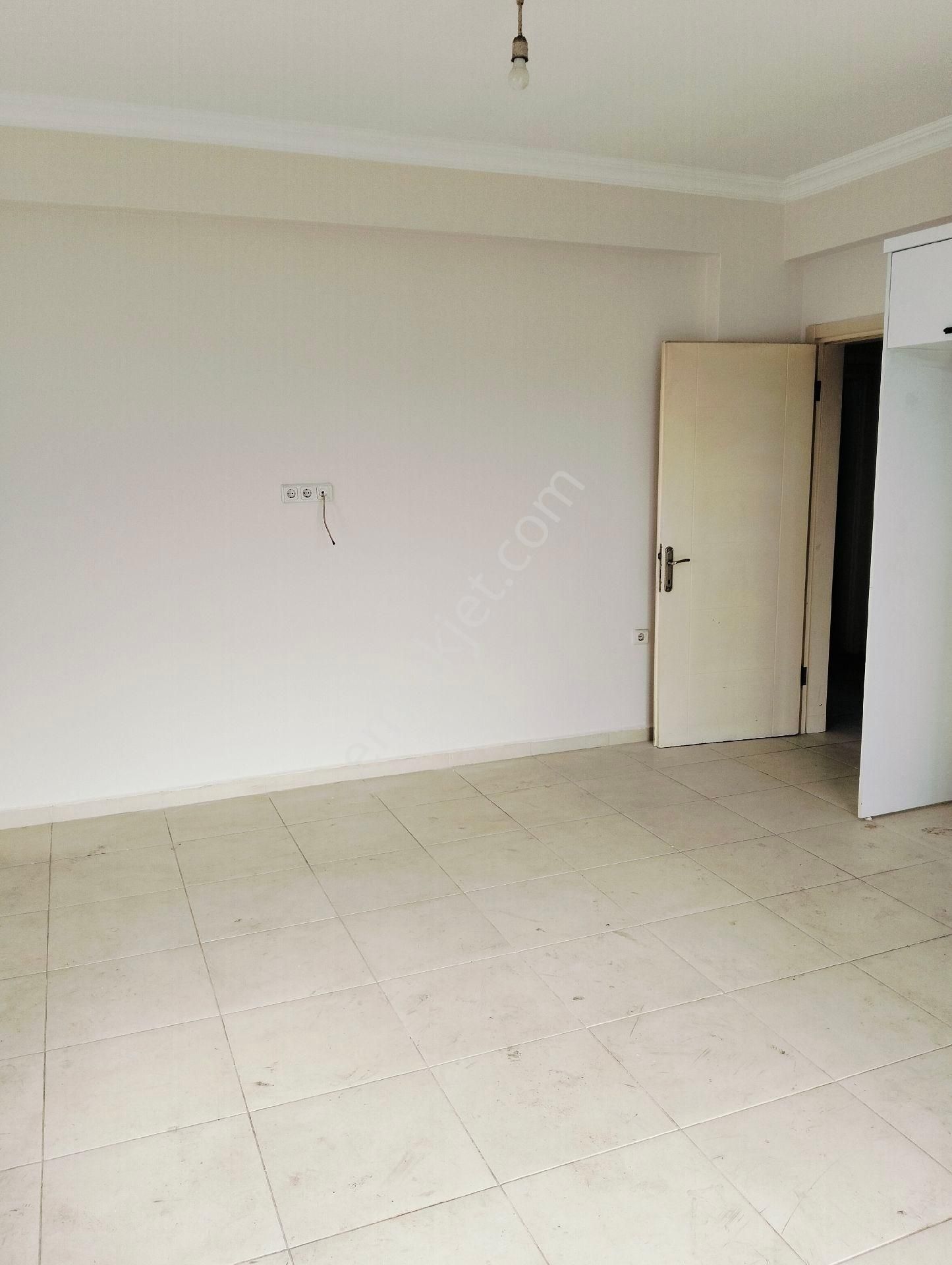 Cami Mahallesinde Kiralık 4+1 Daire - Görsel 8