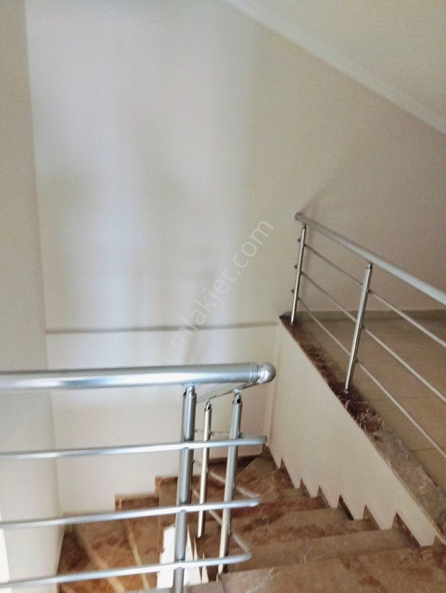 Cami Mahallesinde Kiralık 4+1 Daire - Görsel 28