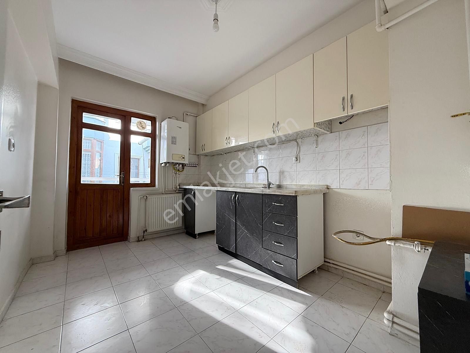 Rota'dan Ş.hastanesi Yakını Seval Cd Paraleli 2.kat Yapılı 3+1 ! - Görsel 19