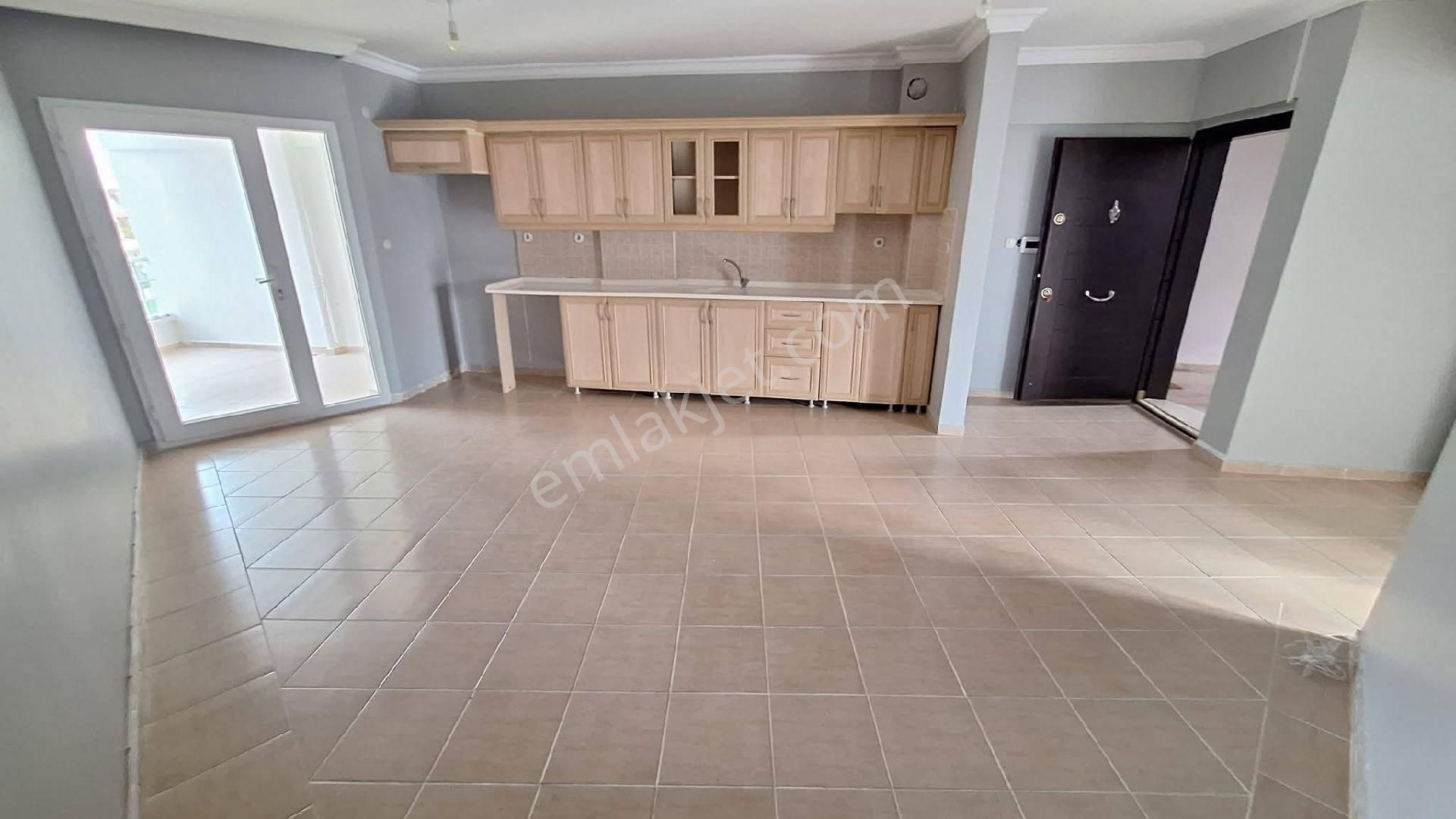 Didim Efeler Mah.’de Emsallerinden Uygun Havuzlu Site Satılık 2+1 Daire - Görsel 4