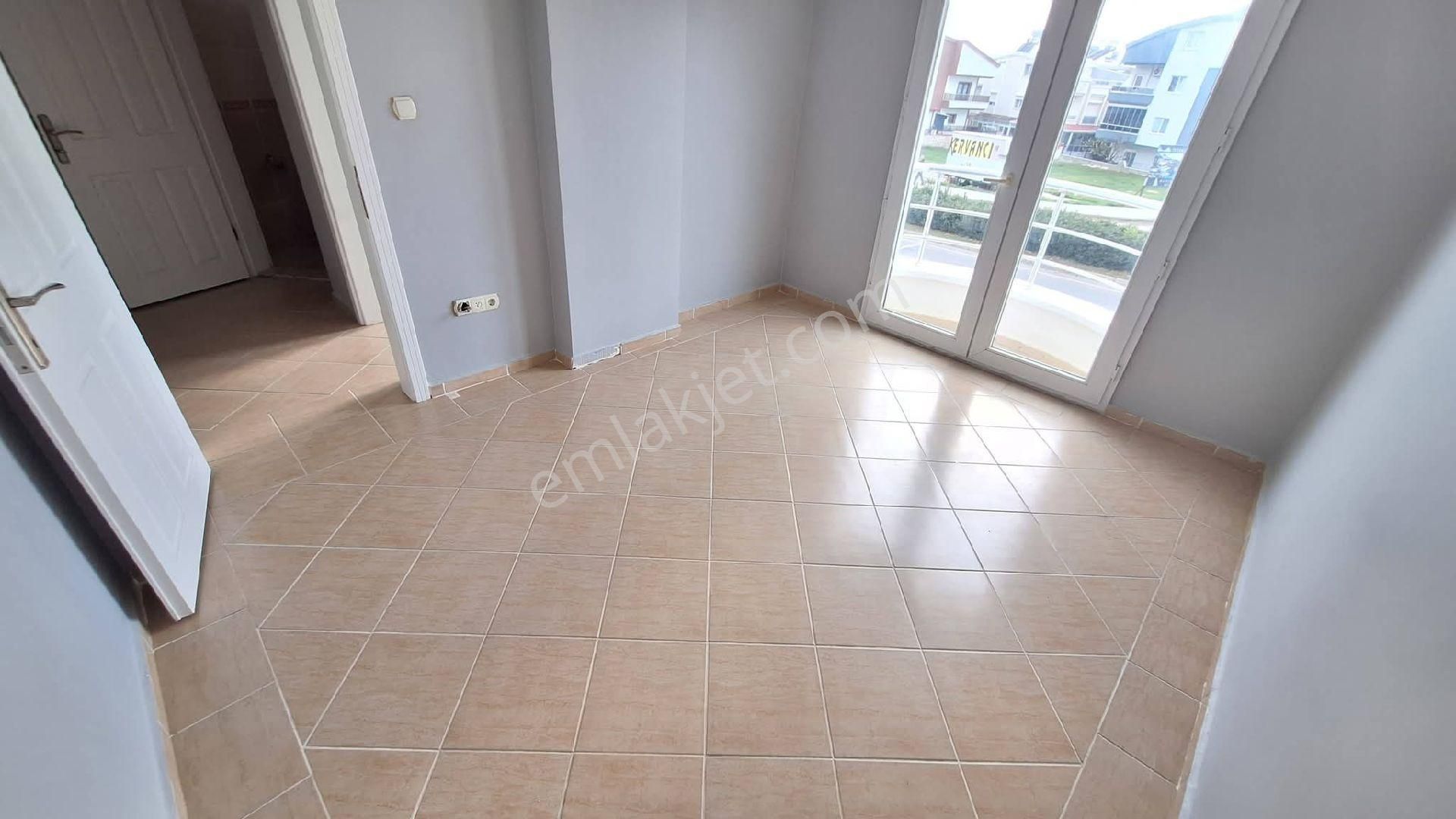 Didim Efeler Mah.’de Emsallerinden Uygun Havuzlu Site Satılık 2+1 Daire - Görsel 8