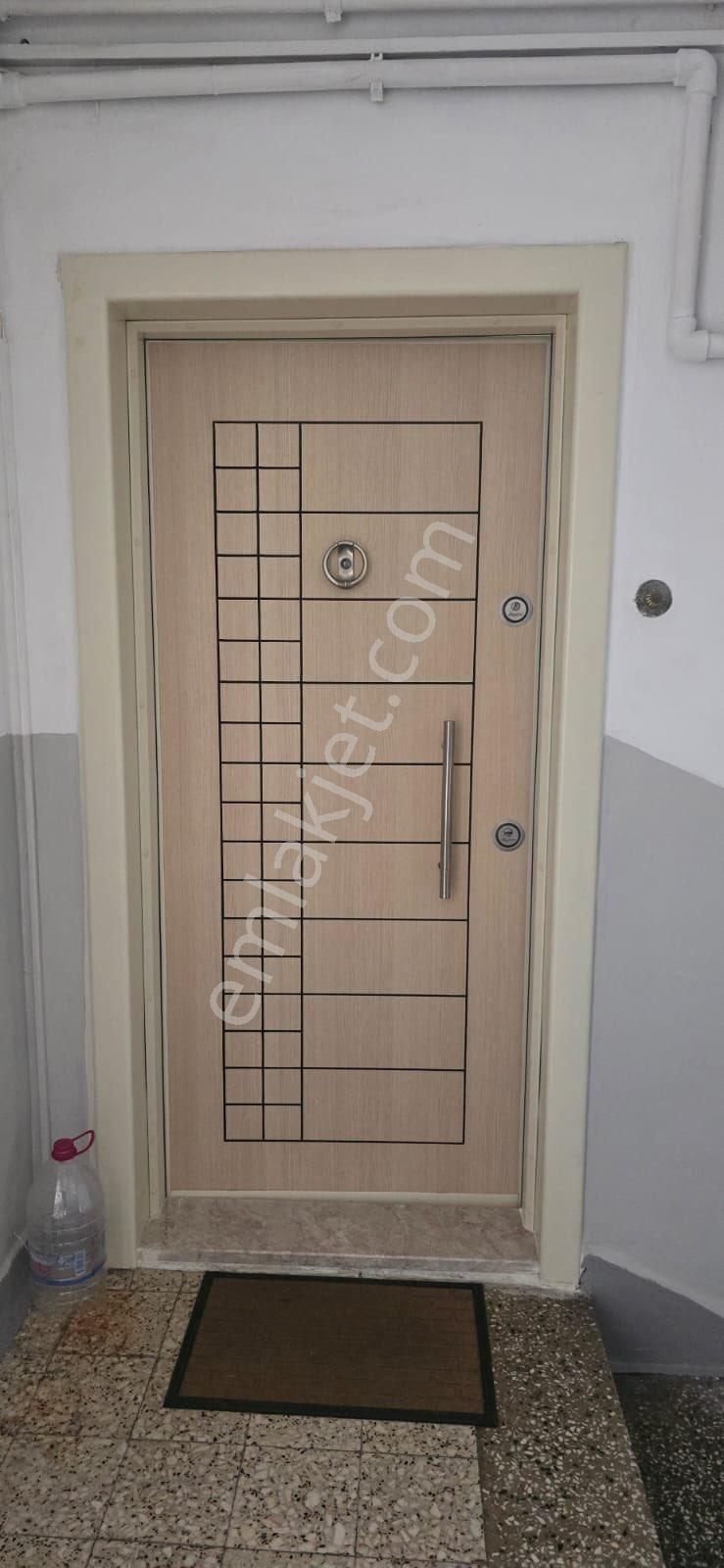 Üsküdarda Acil Sahibinden 2+1 L Salon Satılık Daire..!! - Görsel 16