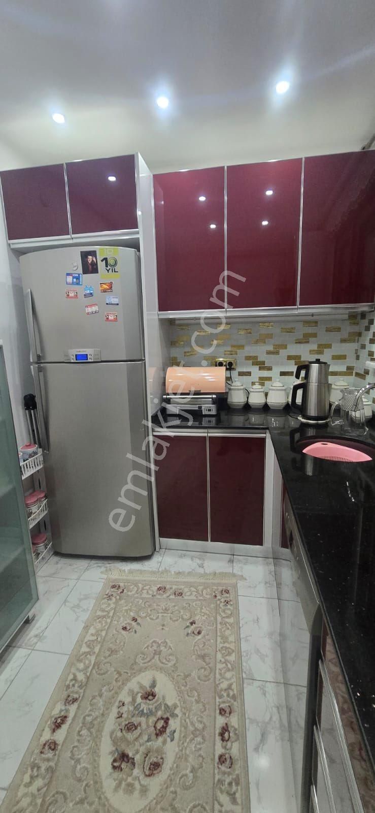 Üsküdarda Acil Sahibinden 2+1 L Salon Satılık Daire..!! - Görsel 5