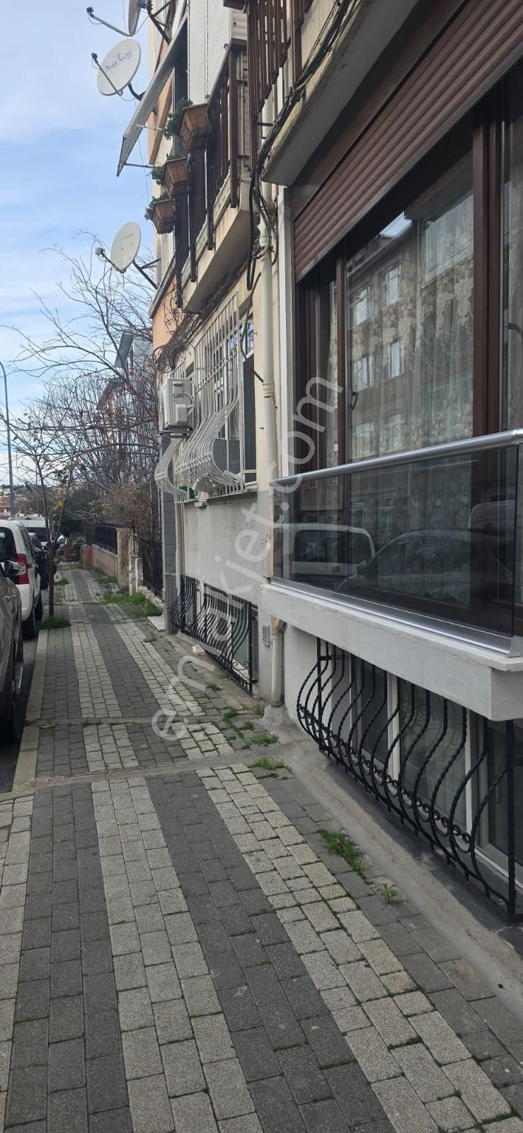 Üsküdarda Acil Sahibinden 2+1 L Salon Satılık Daire..!! - Görsel 17