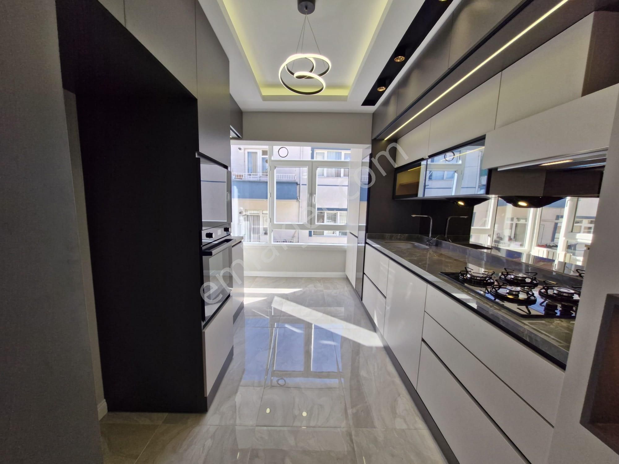 Sincan Selçuklu Mah.de Ultra Lüks Yapılı Satılık 3+1 Daire - Görsel 5