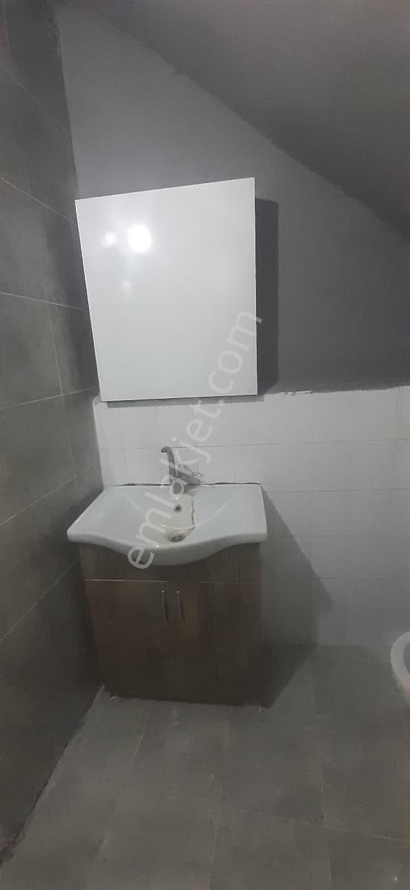 Esenlerde Tadilatlı Temiz 2+1 Daire - Görsel 7