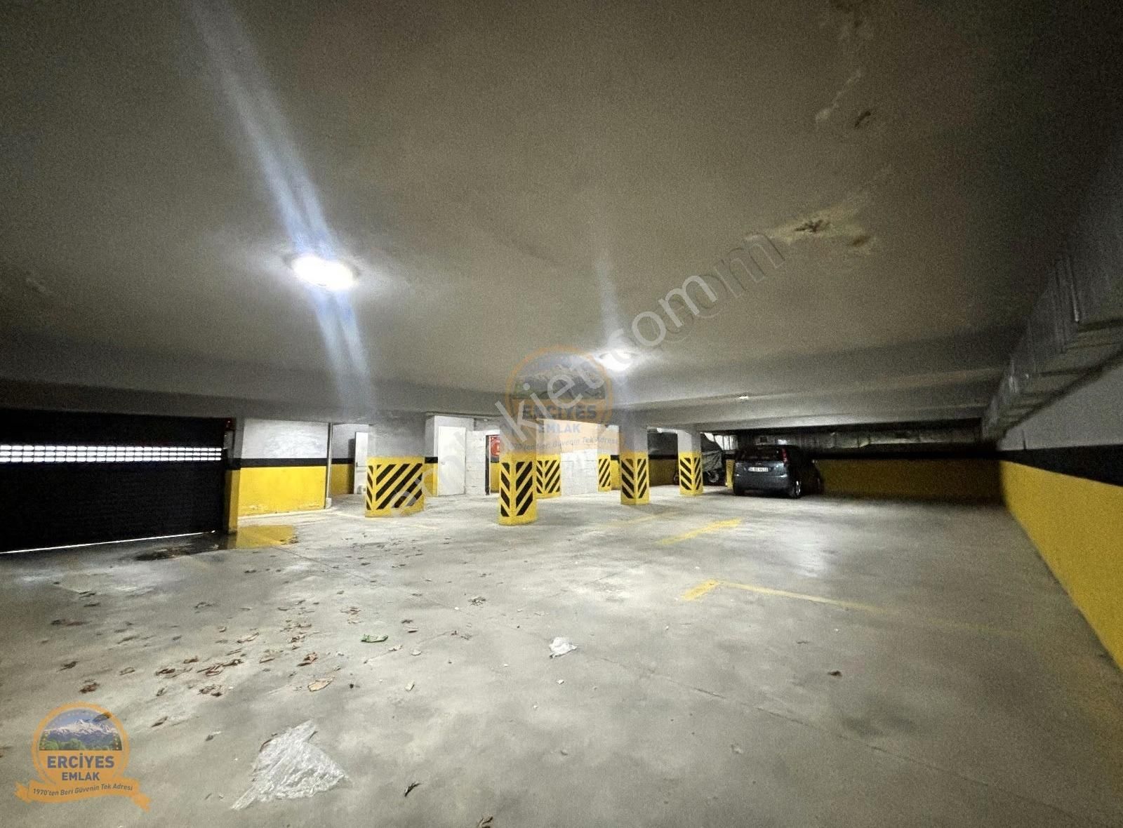 Erciyes'den Merdivenköy'de 2021 Yapımı 3+1 Kombili 100 M² - Görsel 10