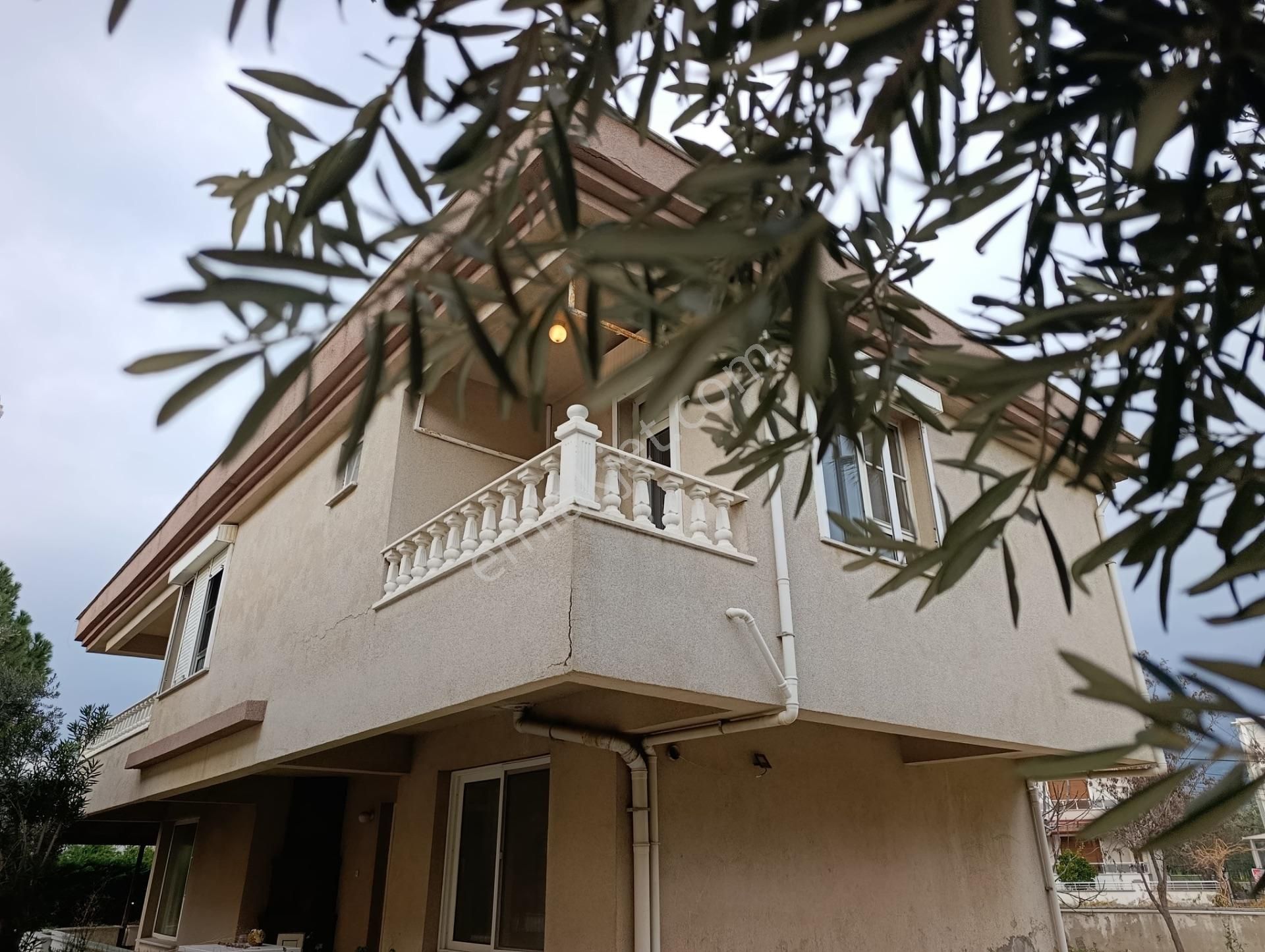 Edremit Körfezi Gürede Denize Sıfır, Özel Plajlı, Tam Müstakil - Görsel 21