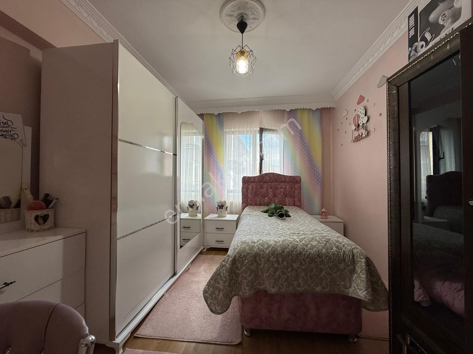 Kalecik Emlak'tan Ara Kat'da Asansörlü Güney Cephe 3+1 Daire - Görsel 16