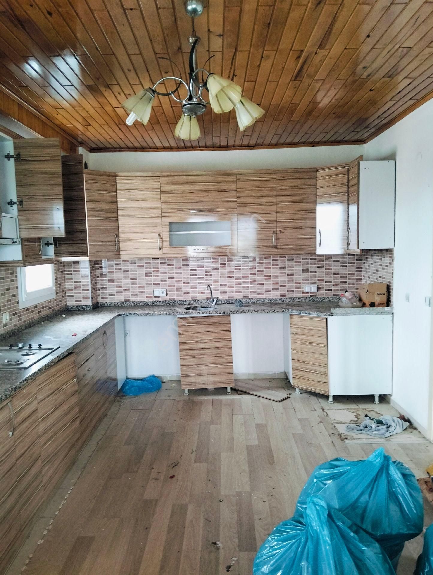 Çamköy De Kiralık 2+1 Geniş Daire - Görsel 3