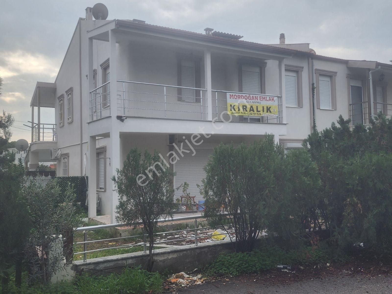 Mordoğan Merkezde Denize 100 M.eşyalı Kiralık Yazlık