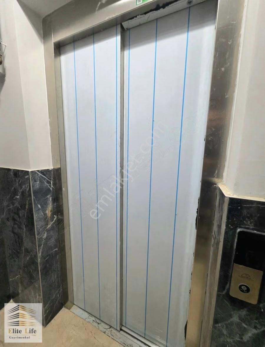 Avmlere Yürüme Mesafesi | Metroya 2 Dk | Sıfır 2+1 Ara Kat - Görsel 23