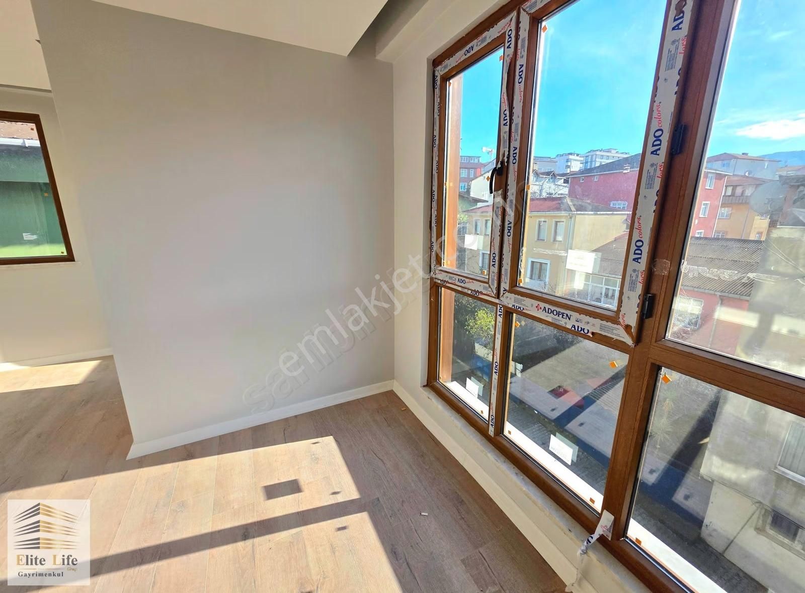 Avmlere Yürüme Mesafesi | Metroya 2 Dk | Sıfır 2+1 Ara Kat - Görsel 2