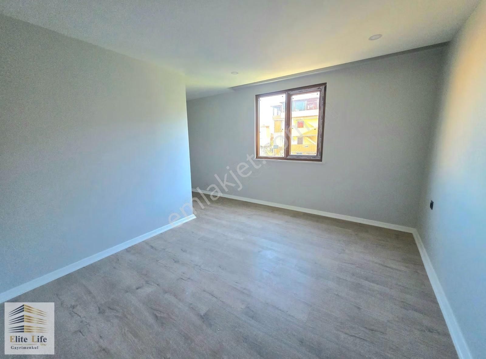 Avmlere Yürüme Mesafesi | Metroya 2 Dk | Sıfır 2+1 Ara Kat - Görsel 26