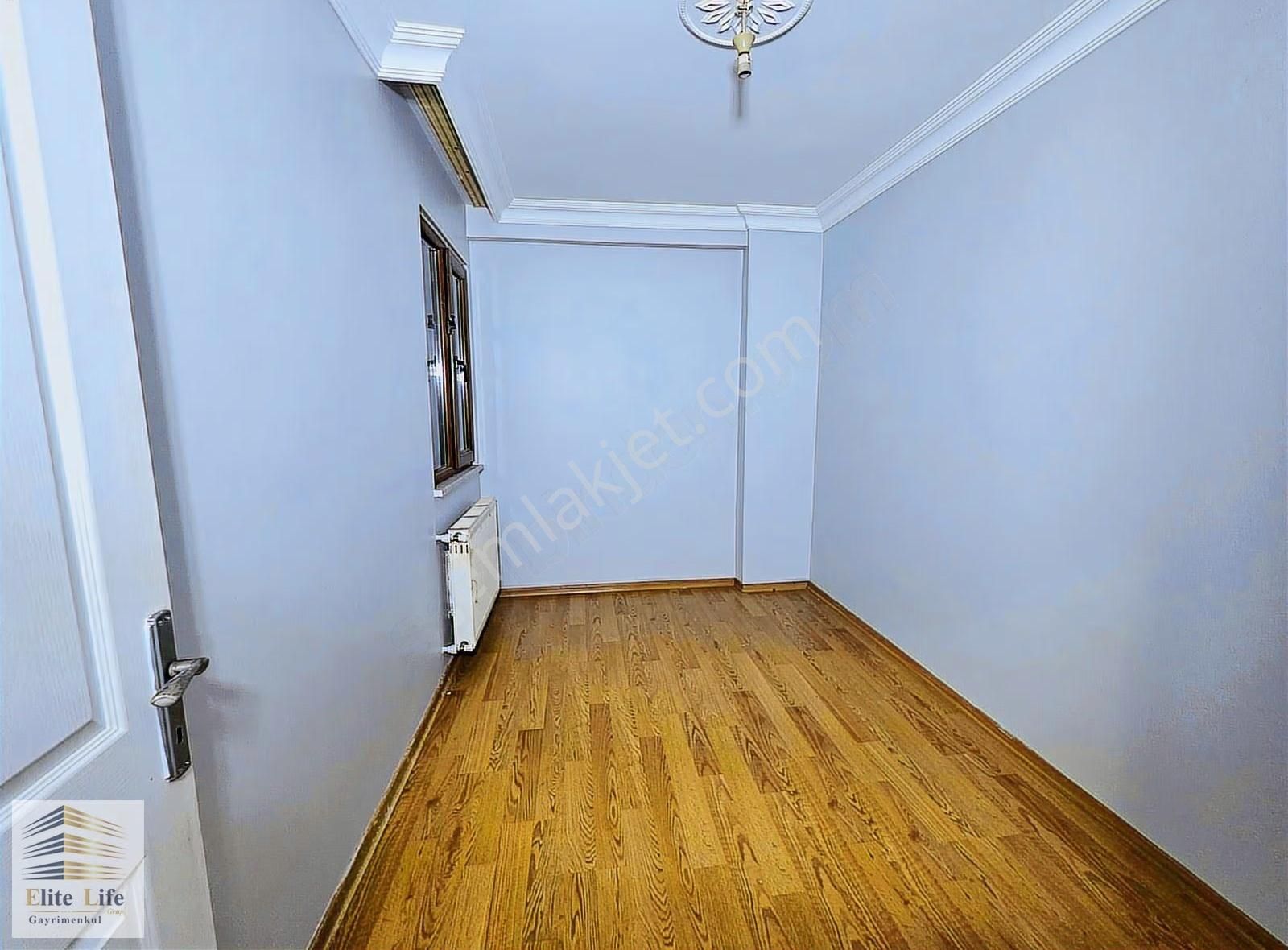 Çekmeköy Mimar Sinanda Ayrı Girişli, İskanlı 3+2 Çatı Dubleksi - Görsel 7