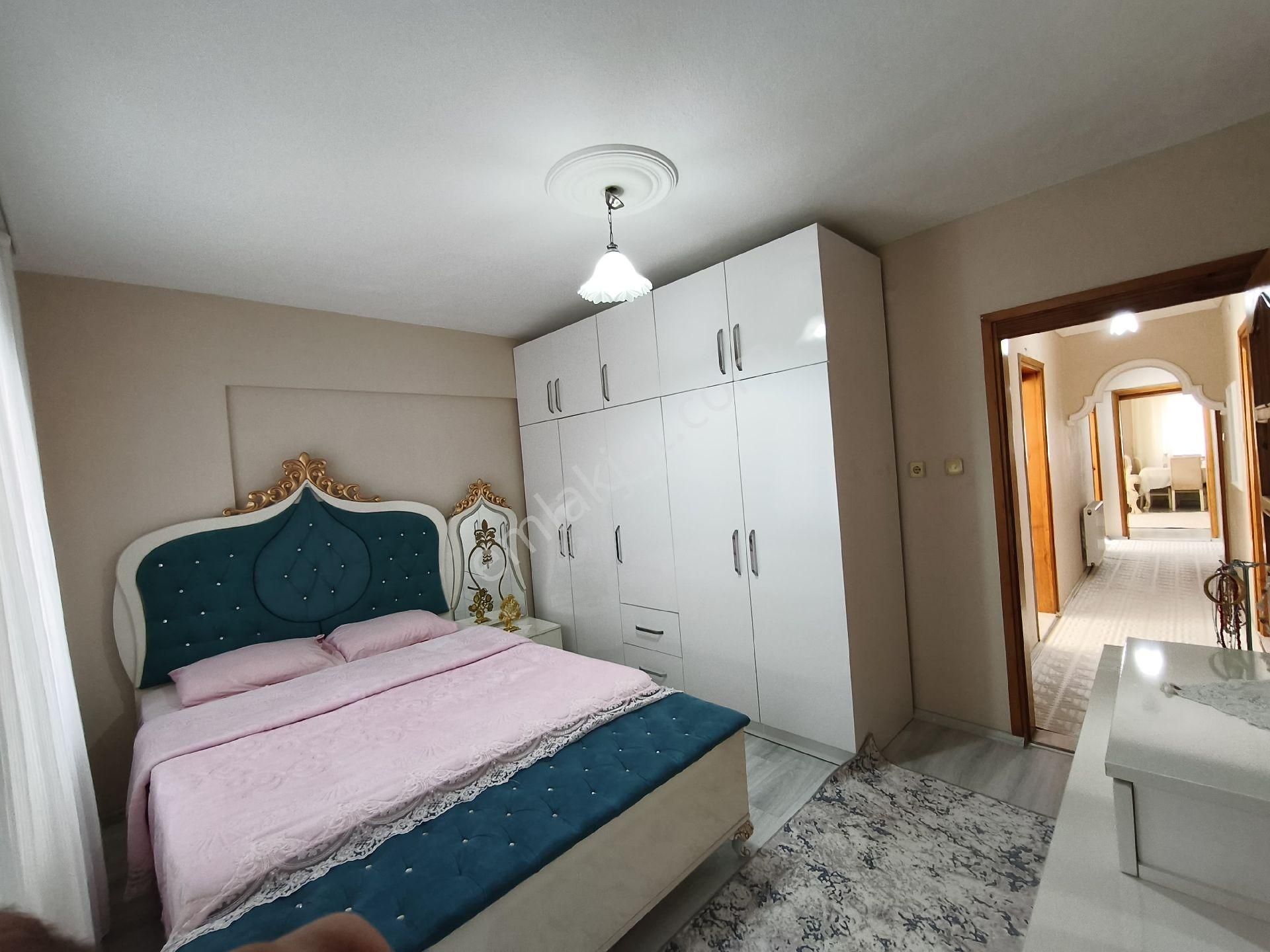 Aydın Soke Yenıcamıı Mahallesinde 3+1 135 M2 4.kat - Görsel 5