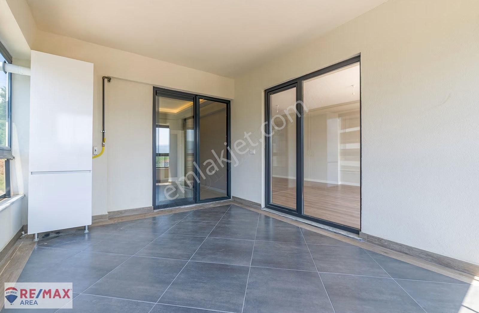 Remax Area Dan Havuzlu Butik Site De Kiralık 3+1 Arakat Daire - Görsel 34