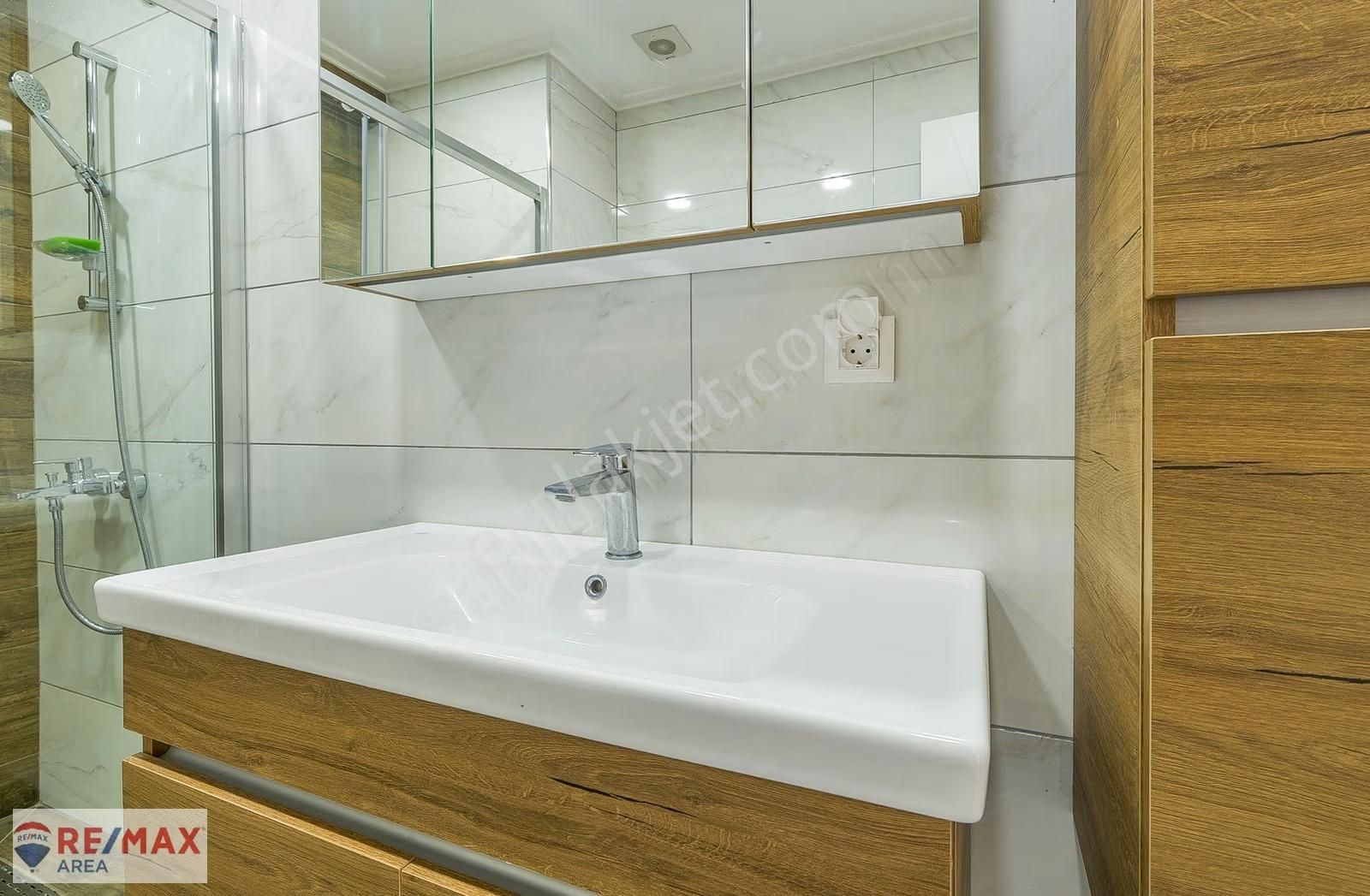 Remax Area Dan Havuzlu Butik Site De Kiralık 3+1 Arakat Daire - Görsel 32