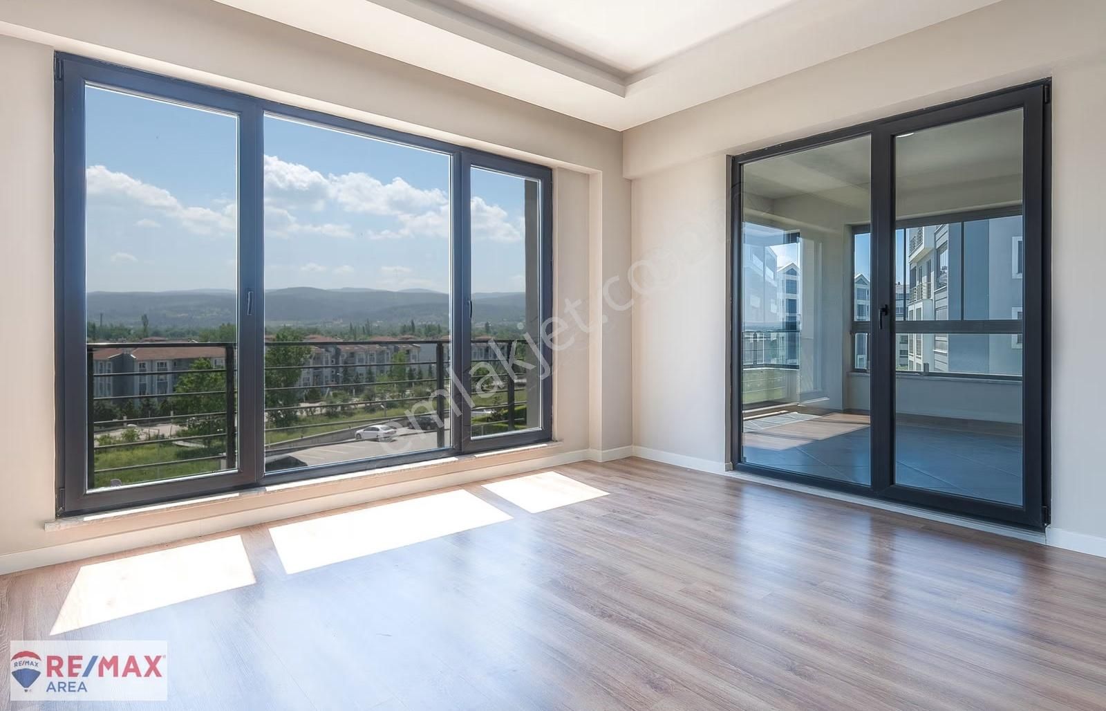 Remax Area Dan Havuzlu Butik Site De Kiralık 3+1 Arakat Daire - Görsel 17