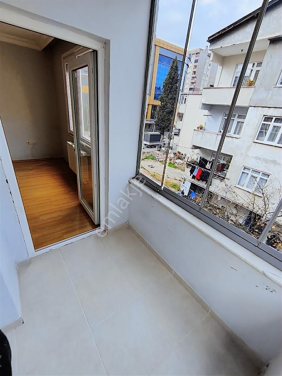 Koru Emlaktan Kiralık 3+1 Geniş Ferah Daire - Görsel 13