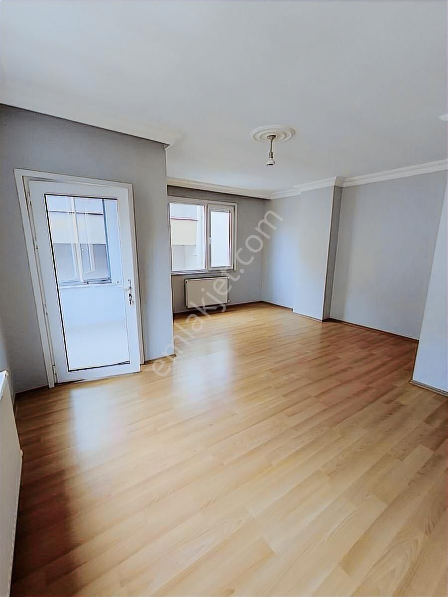 Koru Emlaktan Kiralık 3+1 Geniş Ferah Daire - Görsel 9