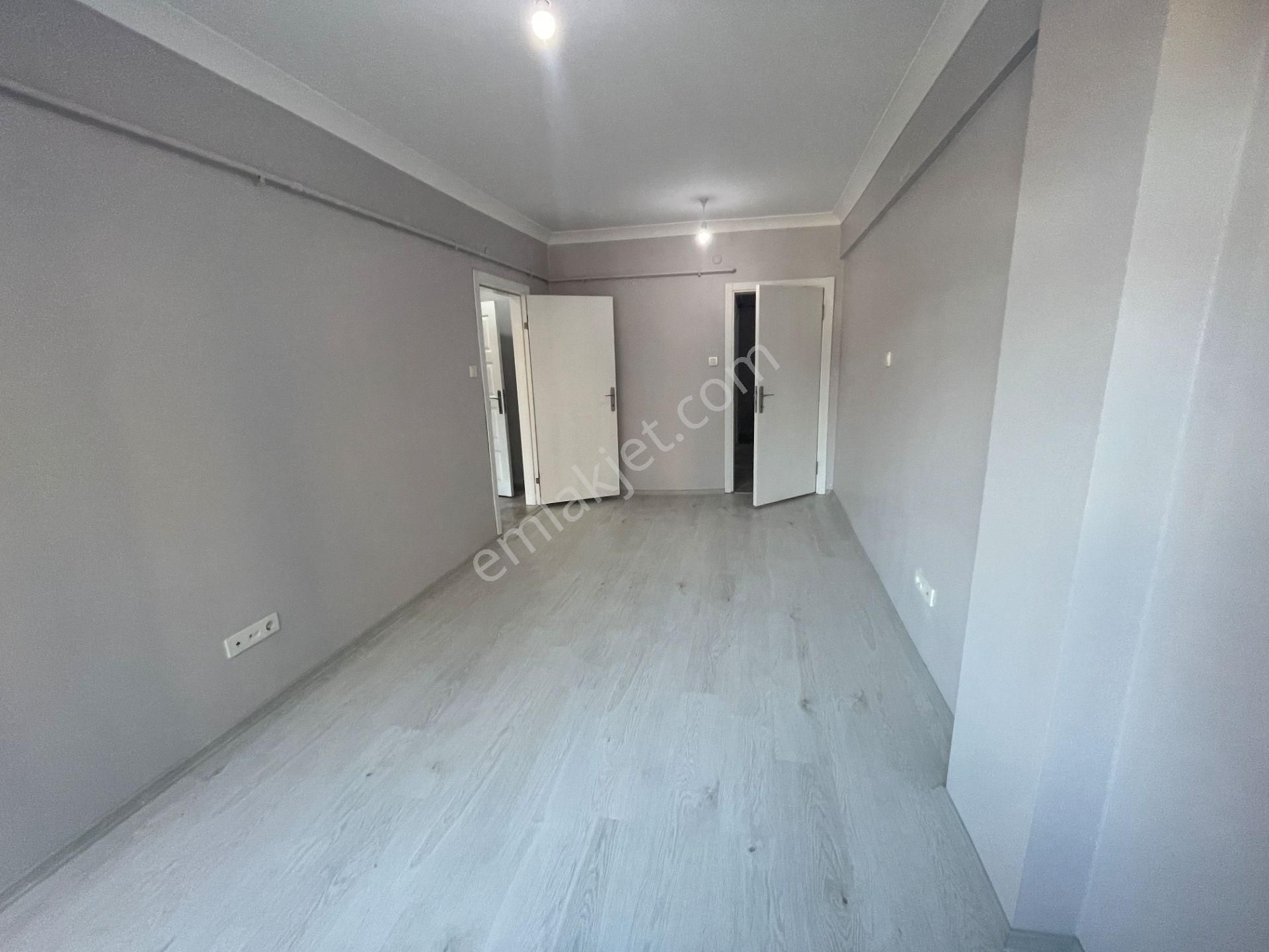 Yankı'dan Nuhkuyusu Cd. Üzeri İçi Temiz 80 M2 Satılık 2+1 Daire - Görsel 6