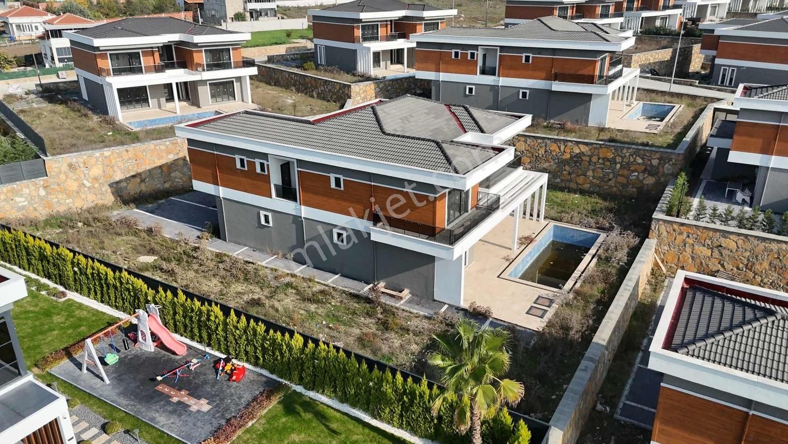 Kalaycılarda Doğanın İçinde Ultra Lüks6+1-1000m² Müstakil Villa - Görsel 12