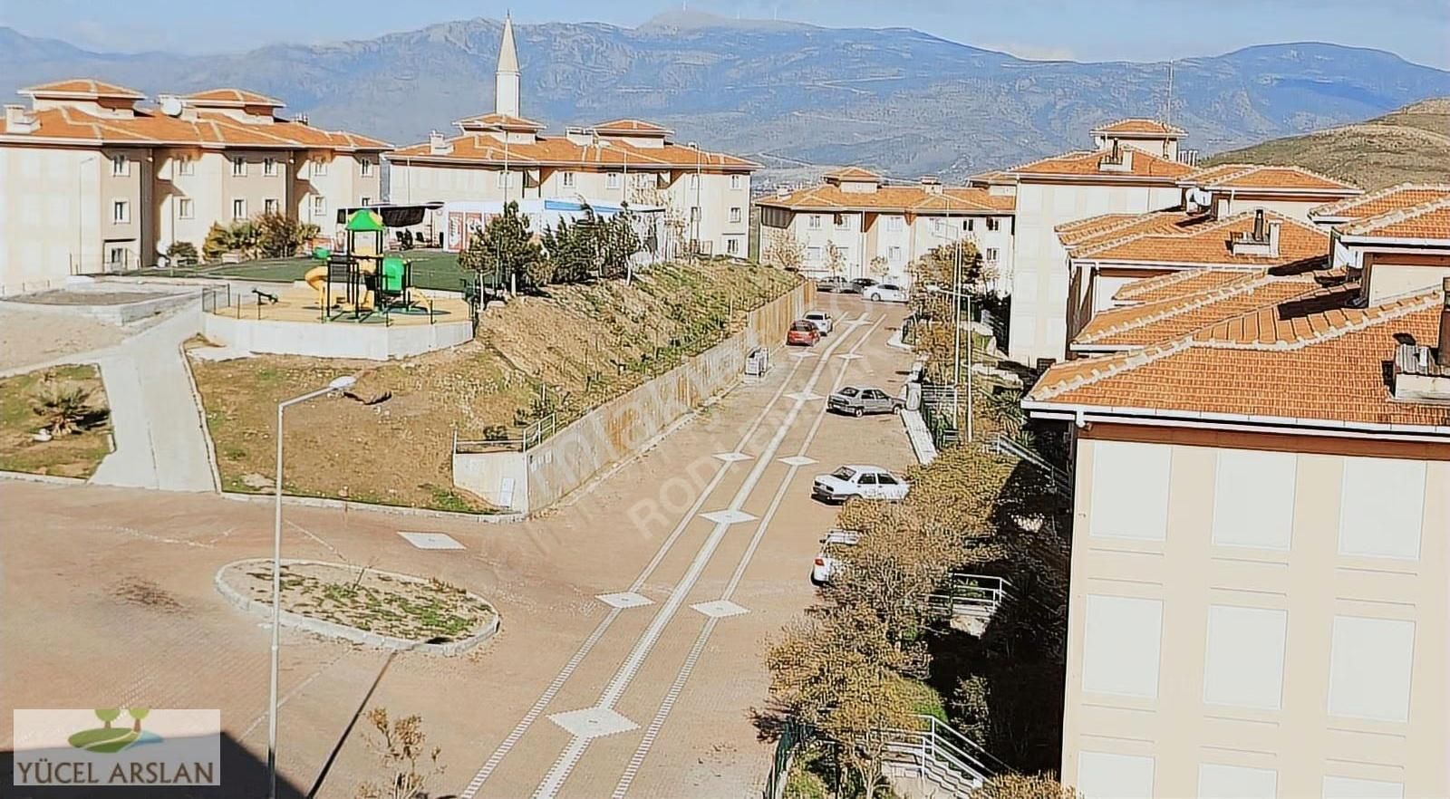 Menemen Asarlık Toki Konutlarında Satılık 2+1 Daire - Görsel 25