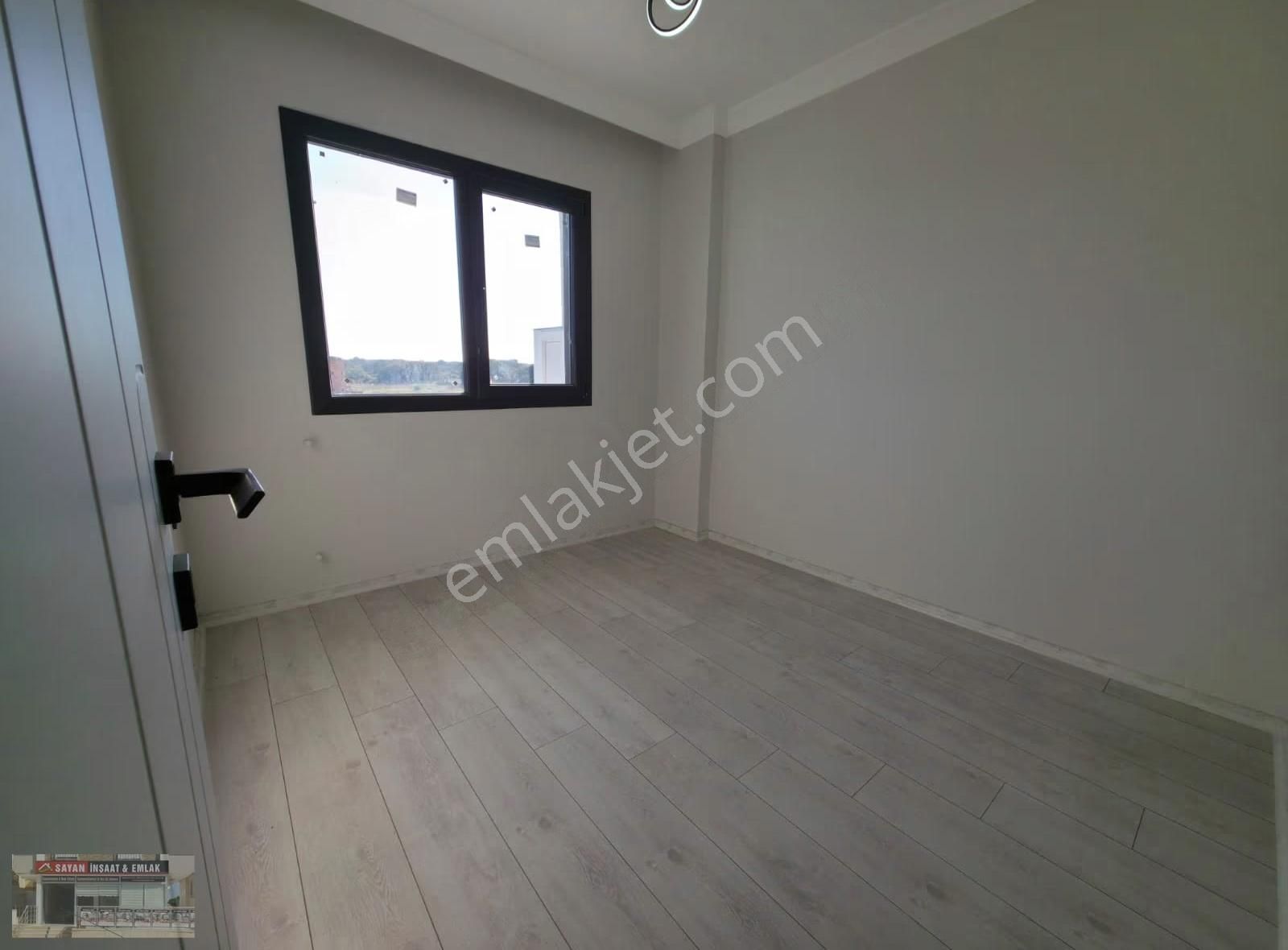 Efeler' De Sıfır Yapı 2+1 Açık Mutfaklı Asansörlü - Görsel 30