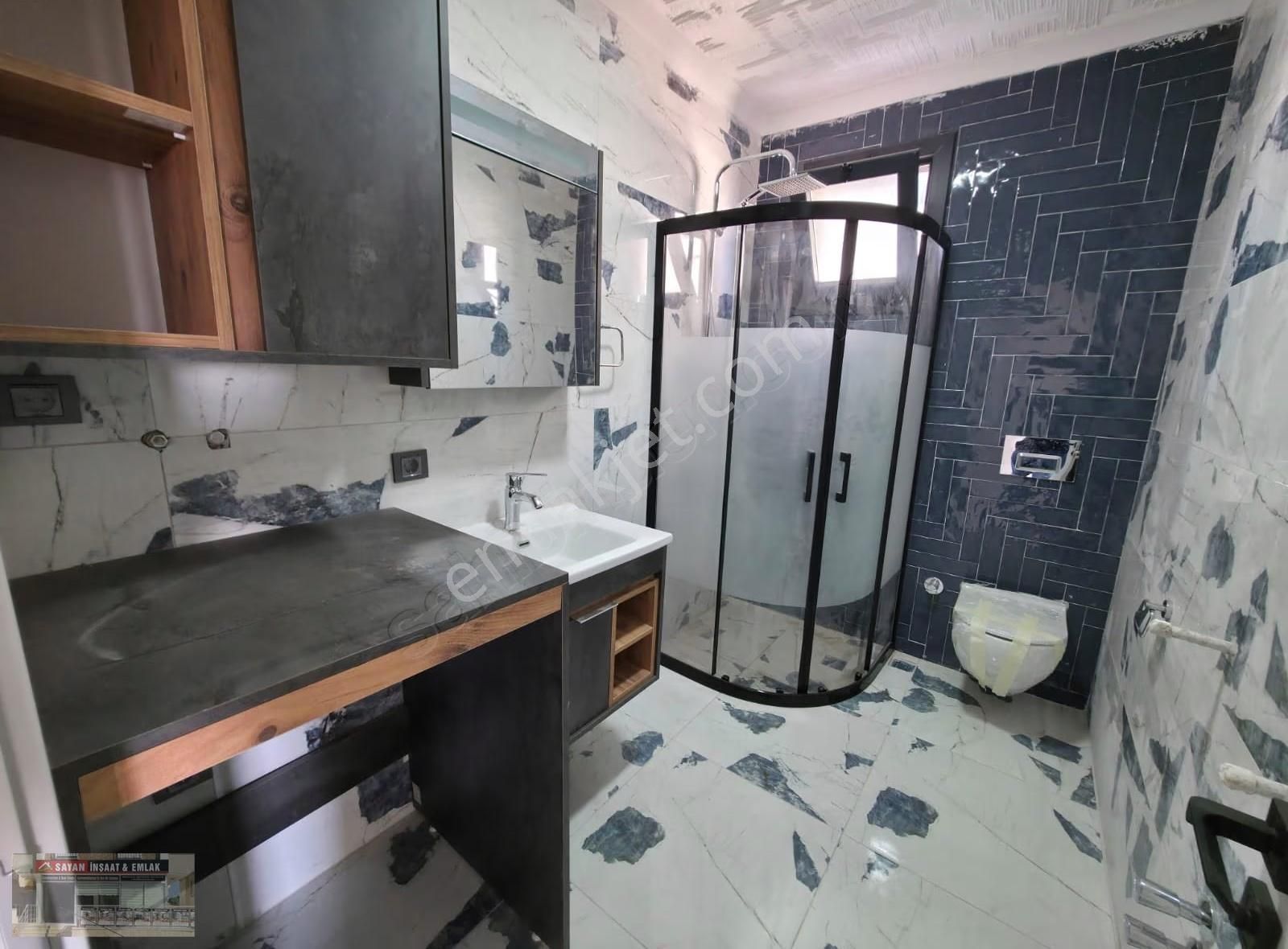 Efeler' De Sıfır Yapı 2+1 Açık Mutfaklı Asansörlü - Görsel 13