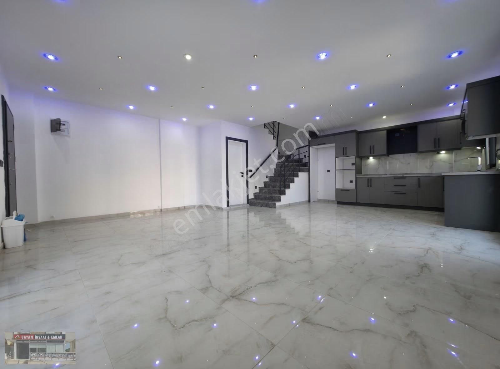 Didim Efeler' De 4+1 Ebeveyn Banyolu Müstakil Havuzlu Ön Cephe - Görsel 7