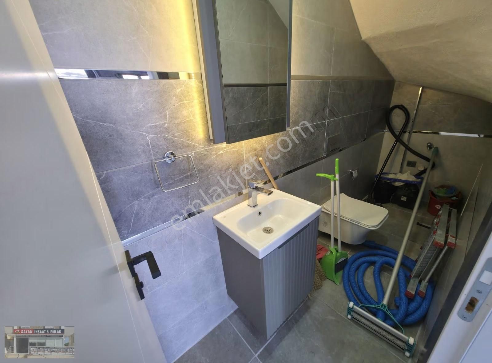 Didim Efeler' De 4+1 Ebeveyn Banyolu Müstakil Havuzlu Ön Cephe - Görsel 20