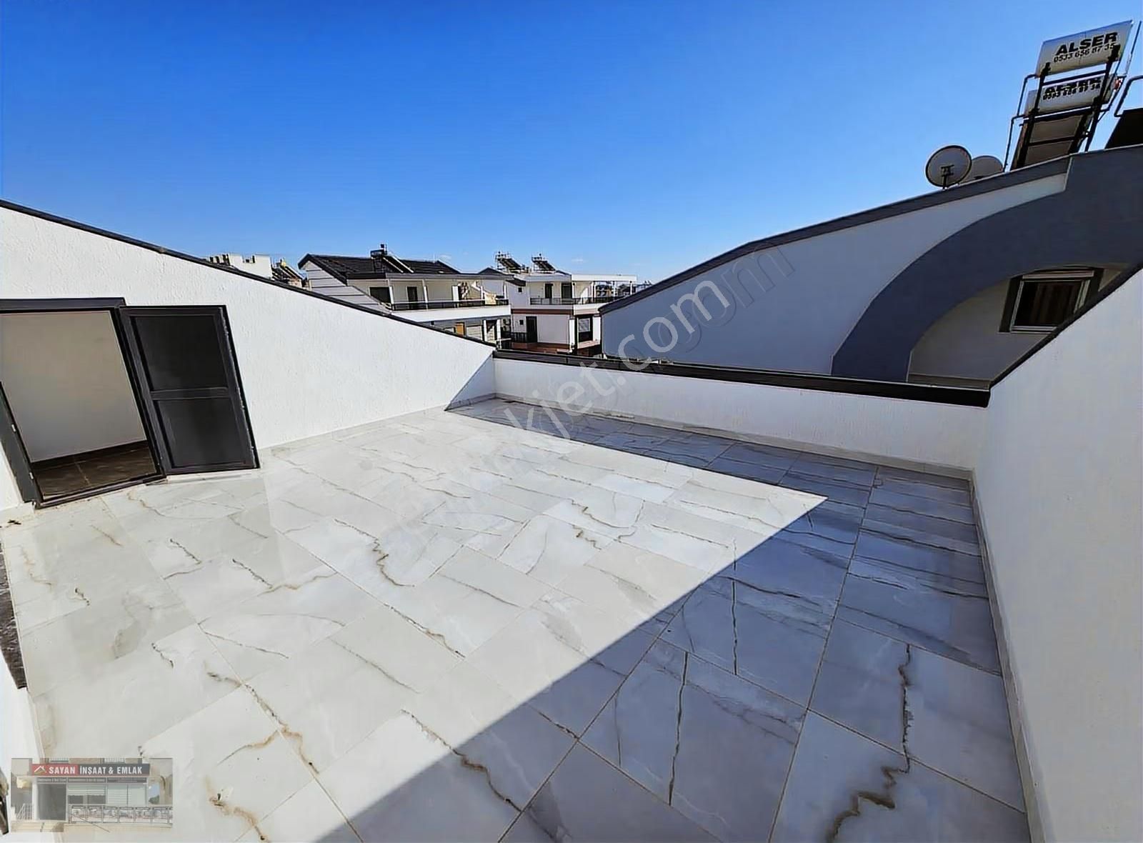 Didim Efeler' De 4+1 Ebeveyn Banyolu Müstakil Havuzlu Ön Cephe - Görsel 8