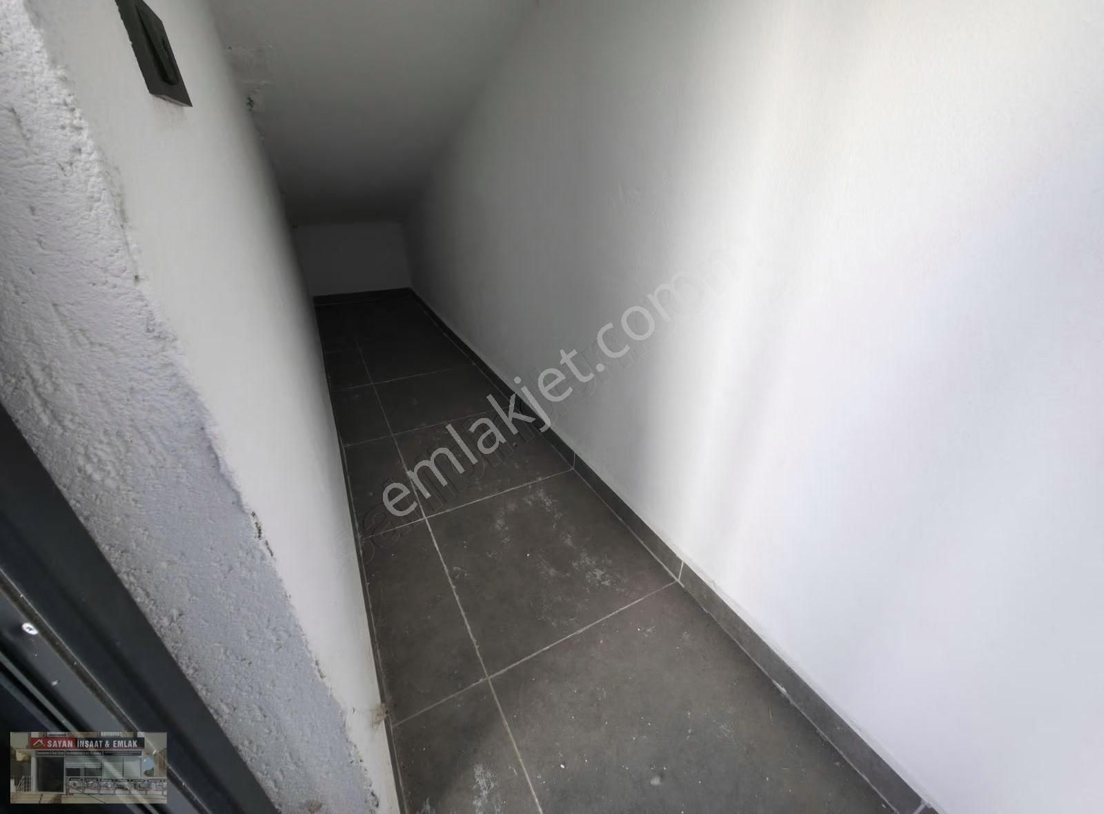 Didim Efeler' De 4+1 Ebeveyn Banyolu Müstakil Havuzlu Ön Cephe - Görsel 2