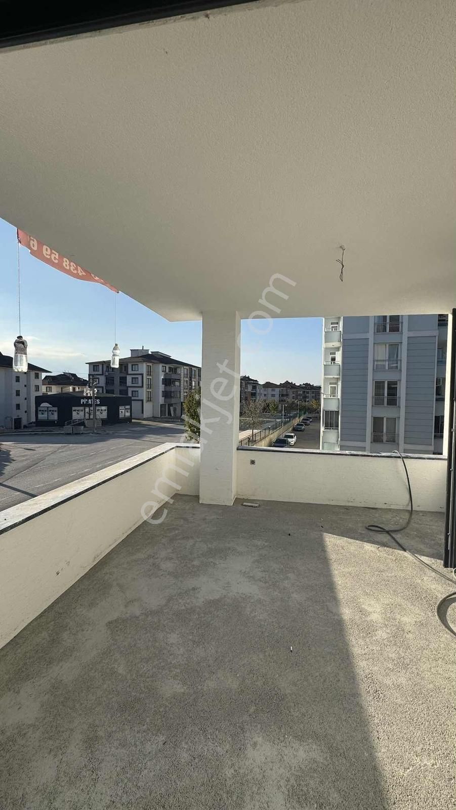 Bera Gayrimenkul Den 180m2 Lüx Daire - Görsel 16