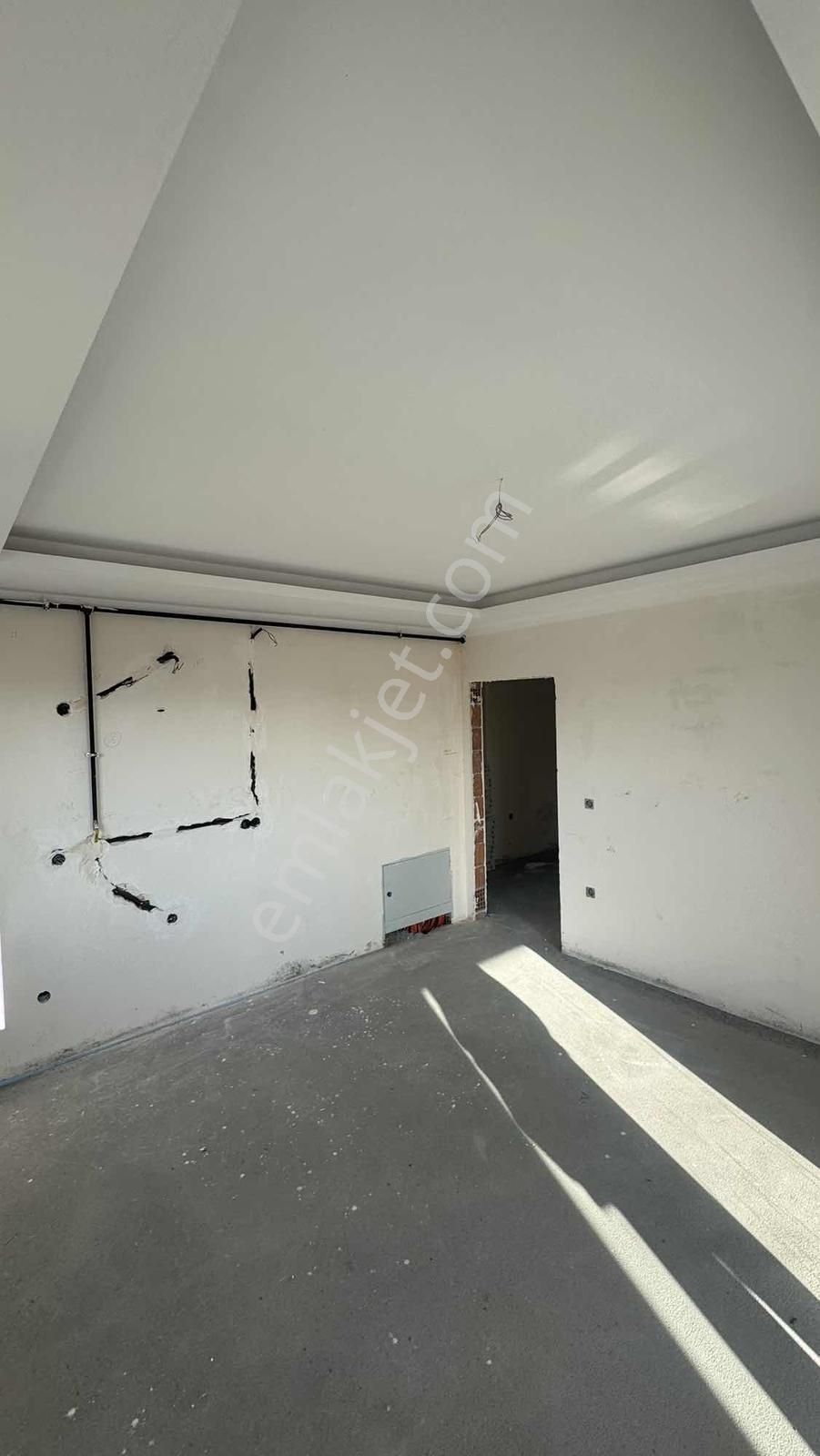 Bera Gayrimenkul Den 180m2 Lüx Daire - Görsel 13