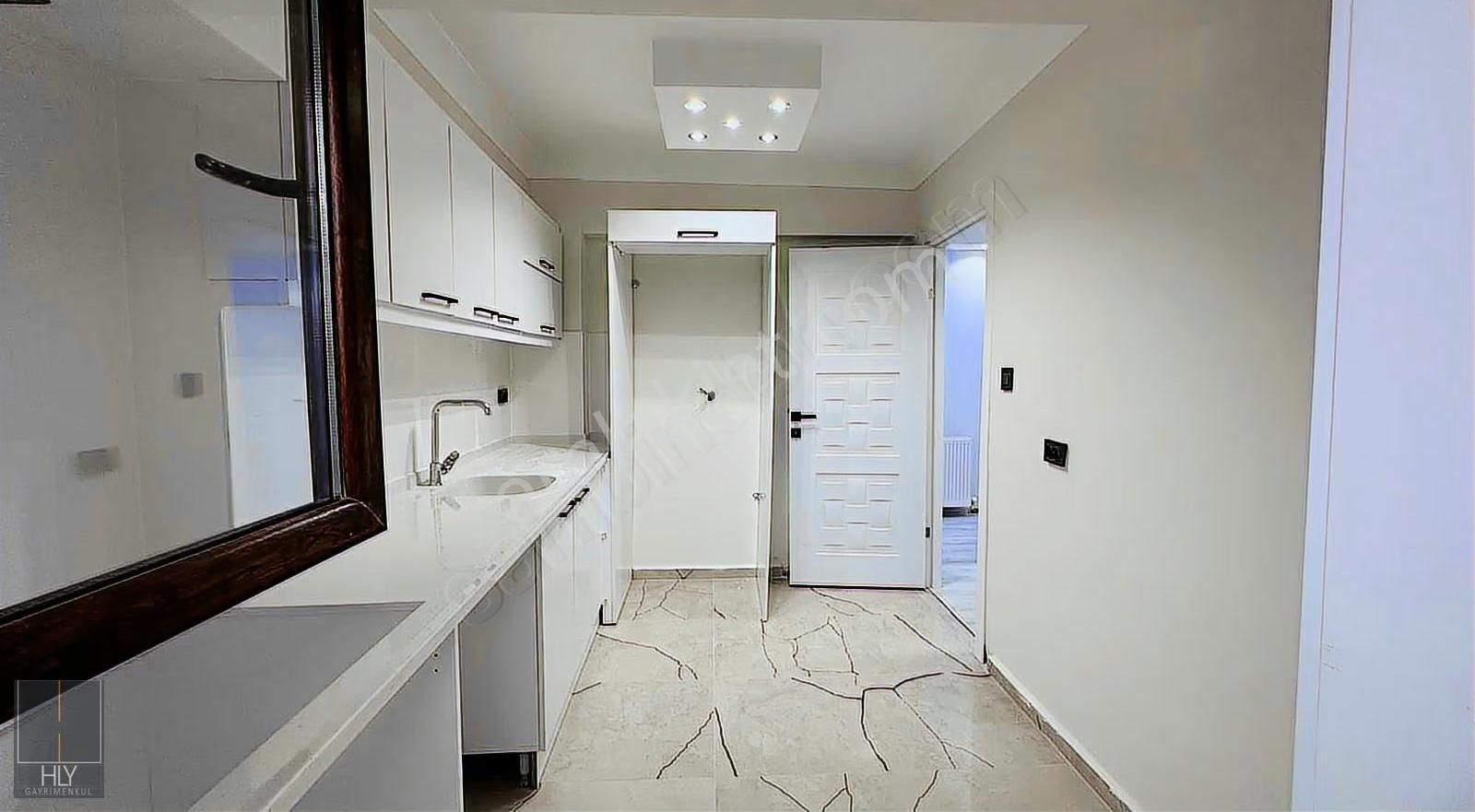 Hly Gayrimenkul'den Yılzdız Mah.sinde 2+1 Kiralık Daire - Görsel 16
