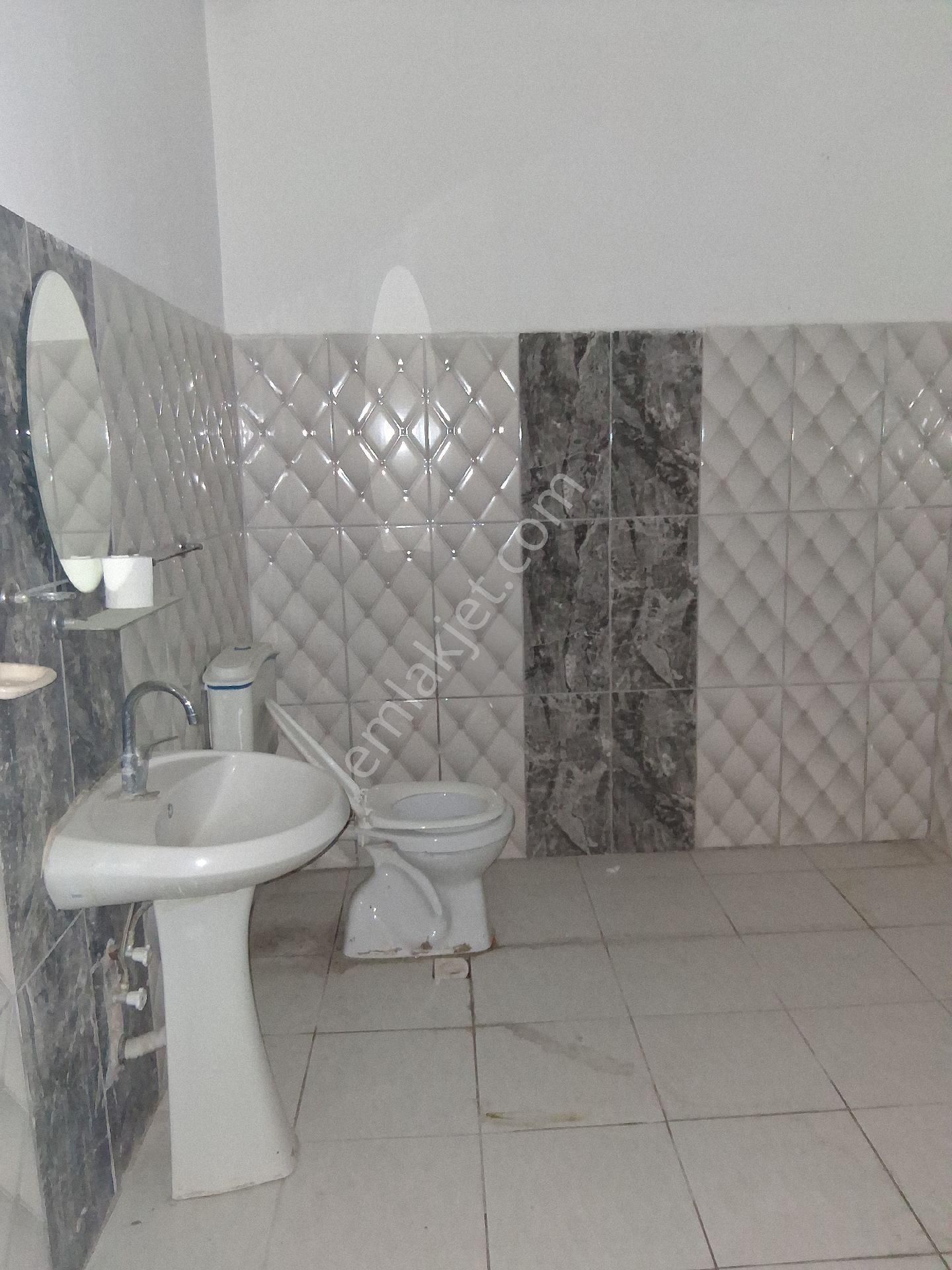 Adana Seyhan Dumlupınar Mahallesi'nde Kiralık 3+1 Müstakil Ev - Görsel 17