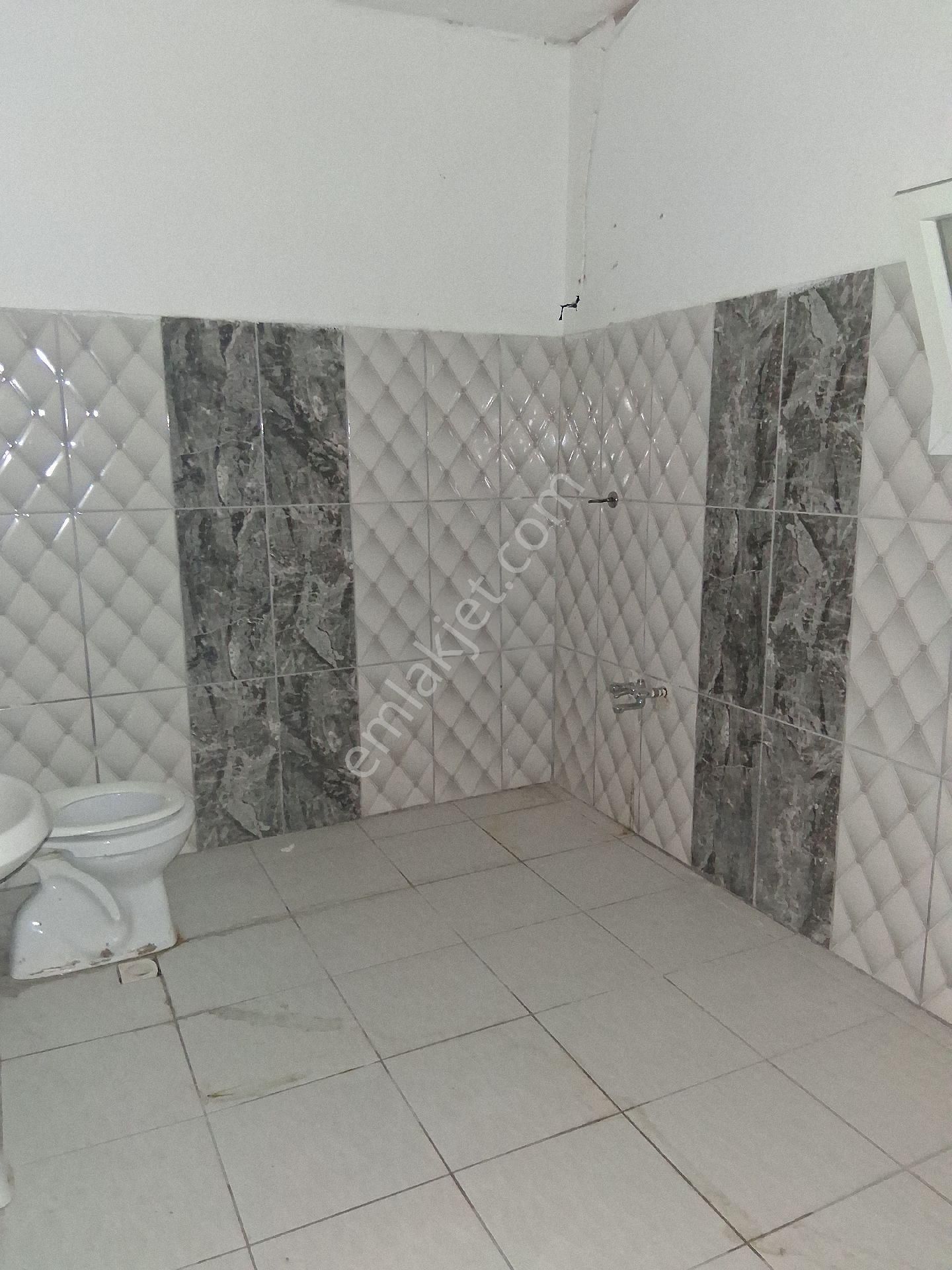 Adana Seyhan Dumlupınar Mahallesi'nde Kiralık 3+1 Müstakil Ev - Görsel 18