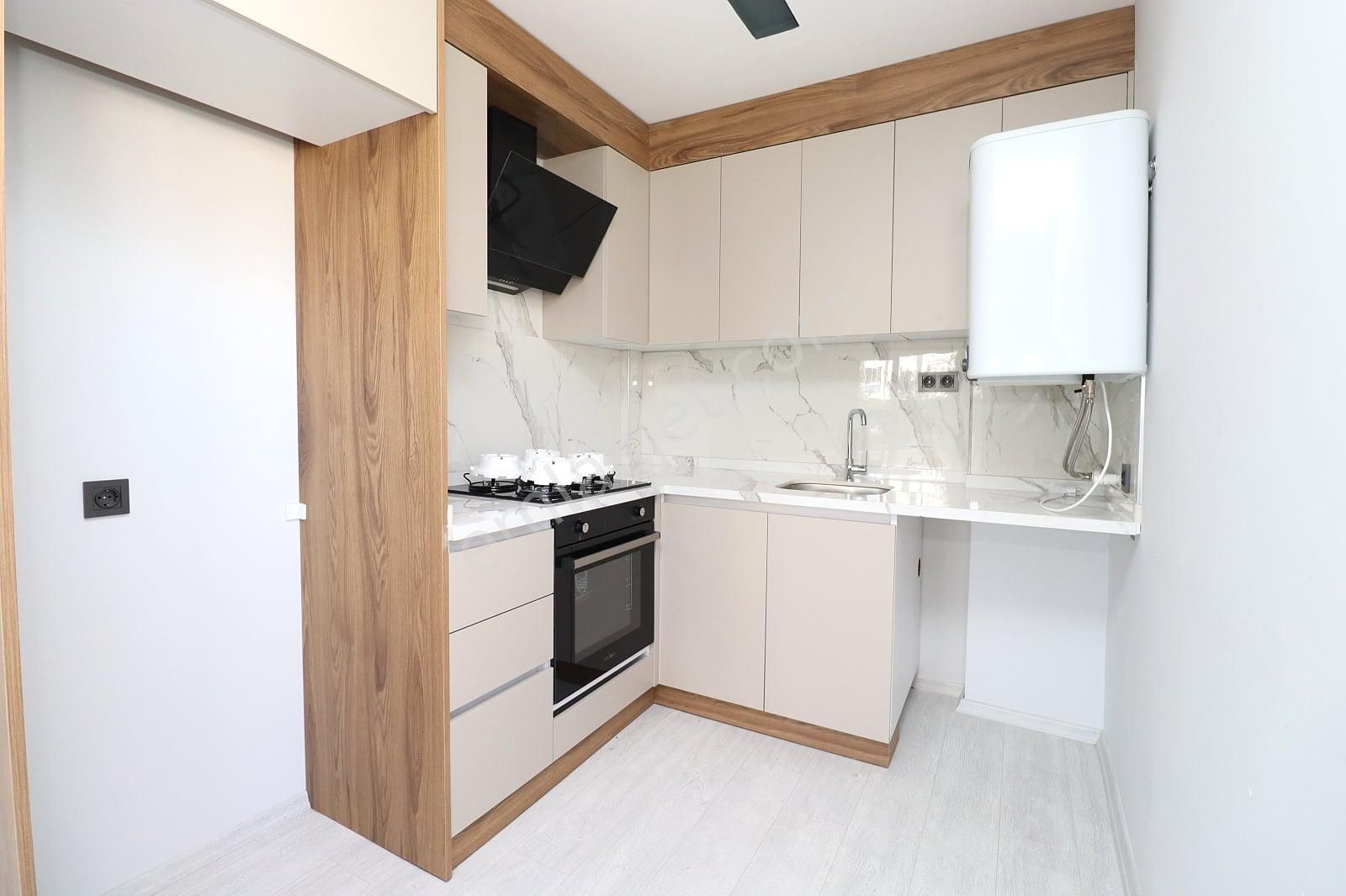 Kepez Gazi Mahallesi'nde Ankastre Ve Klimalı Sıfır Daire - Görsel 8