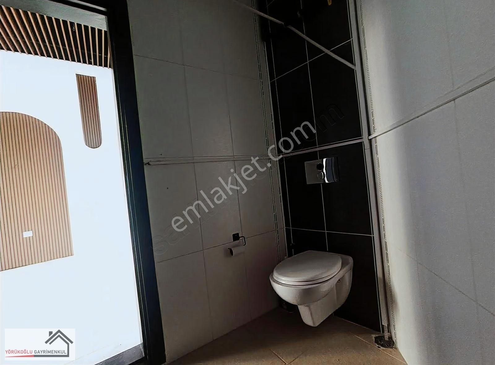 İhsaniye İsmetiye Caddesine Paralel Kiralık Dükkan - Görsel 9