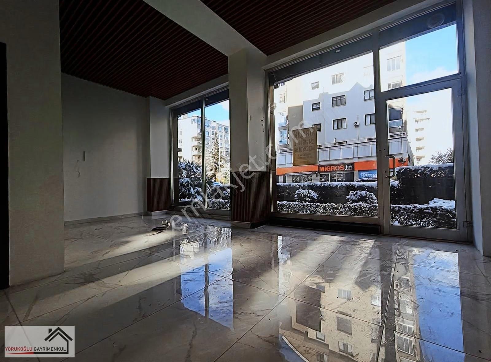 İhsaniye İsmetiye Caddesine Paralel Kiralık Dükkan - Görsel 11