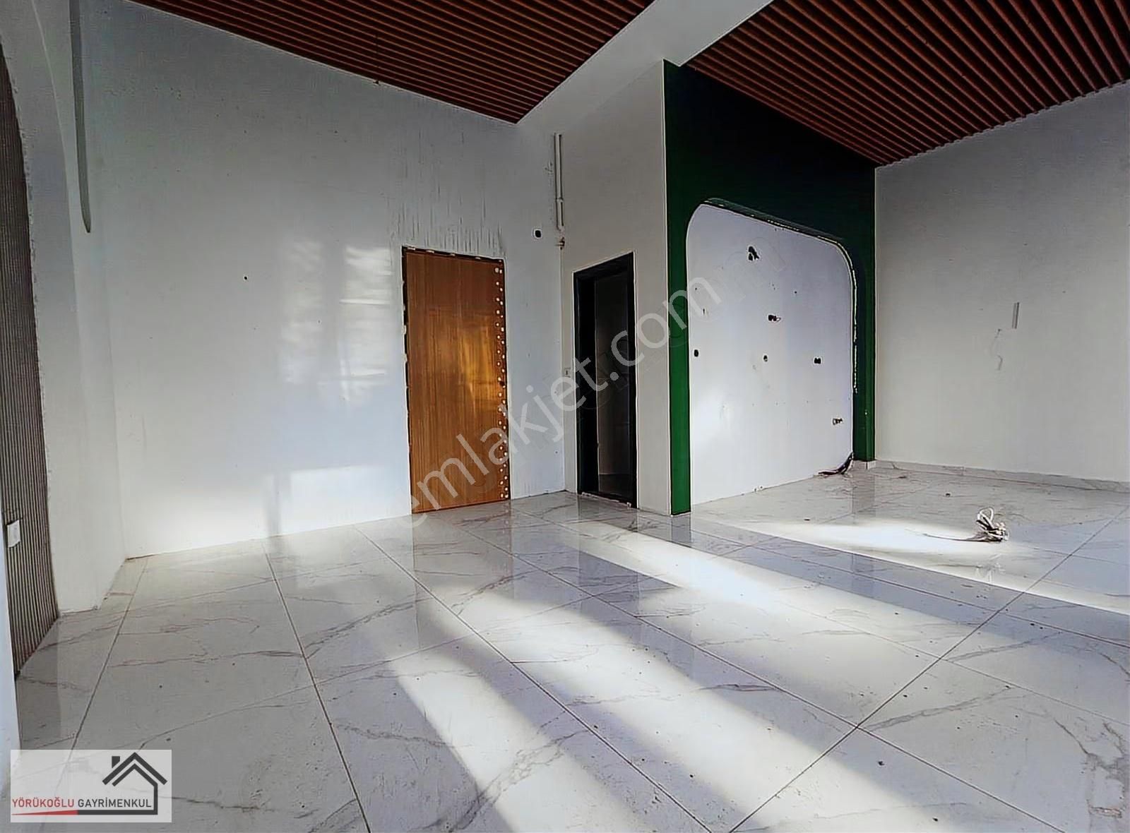 İhsaniye İsmetiye Caddesine Paralel Kiralık Dükkan - Görsel 14