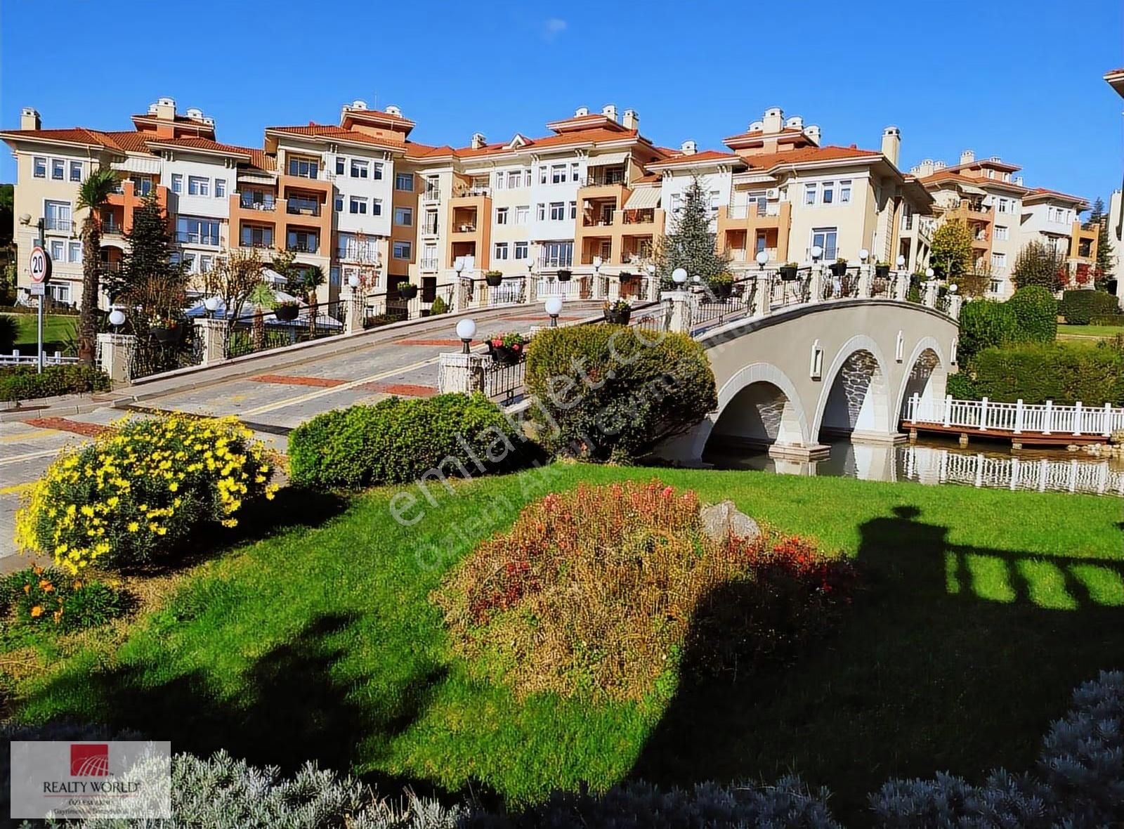 Özlem Aksu..rapsodi Evleri Peyzaj Manzaralı Satılık 2+1 Daire - Görsel 2